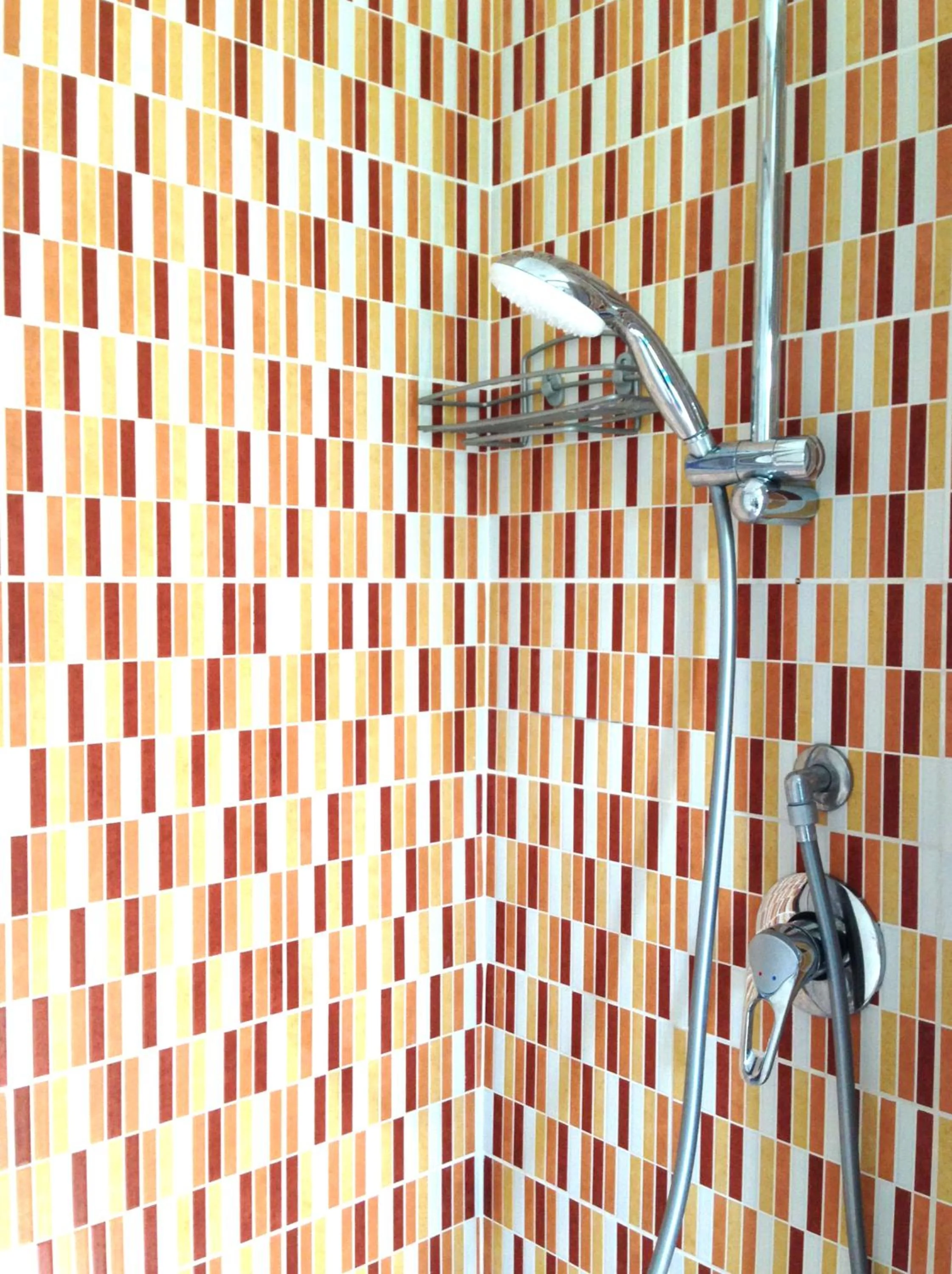 Shower in Residence La Giungla