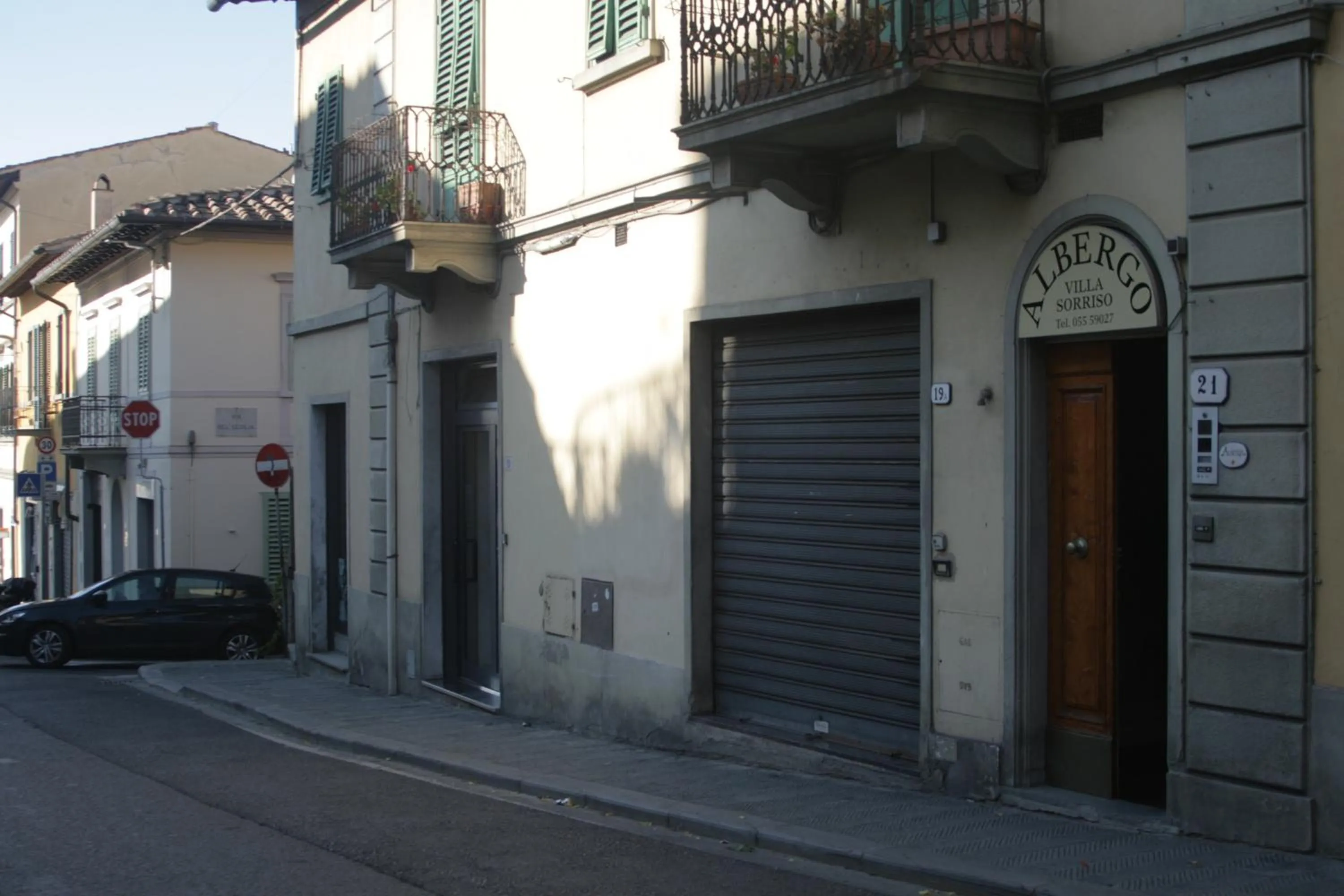 Facade/entrance in Albergo Villa Sorriso