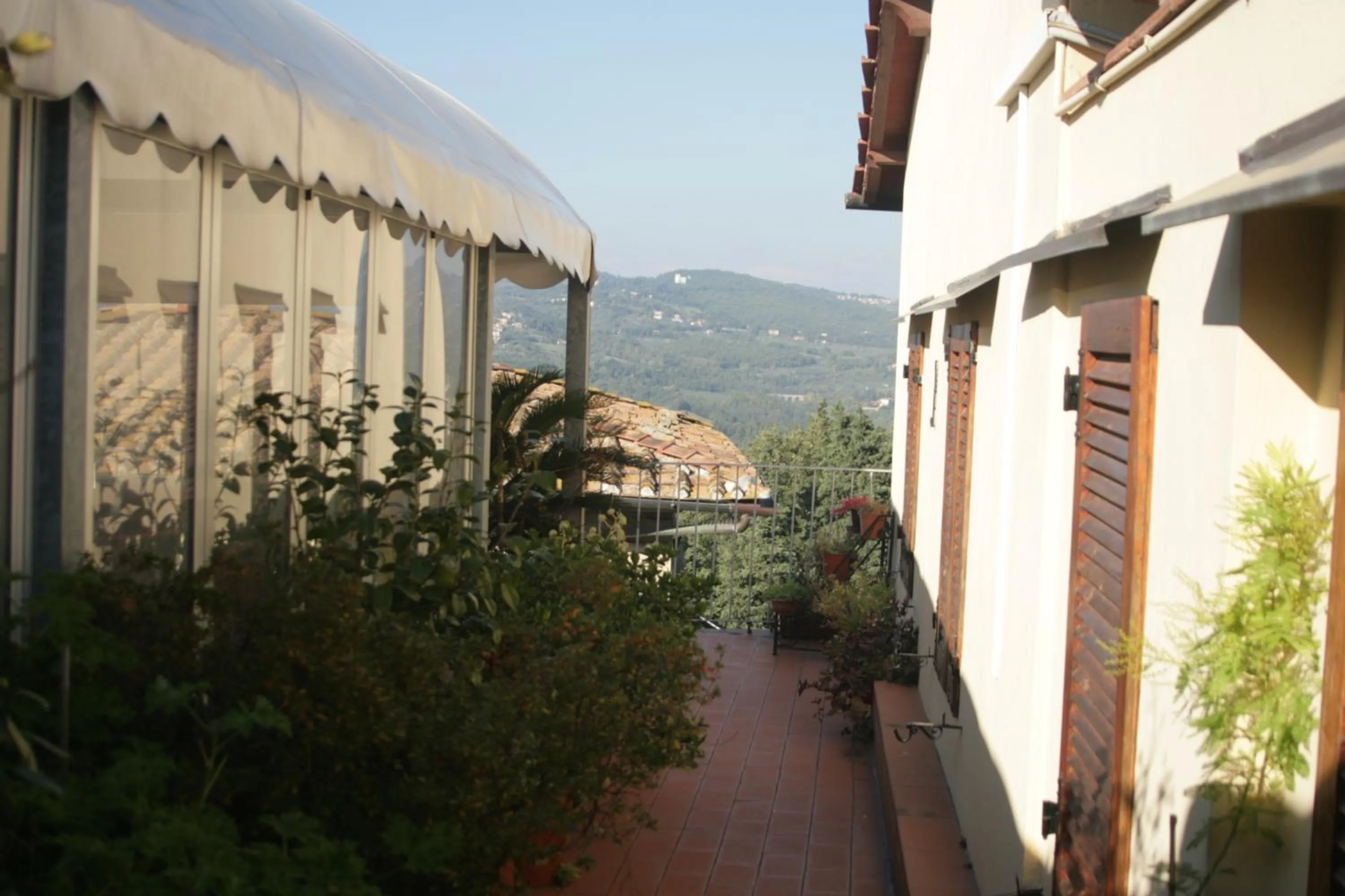Patio in Albergo Villa Sorriso