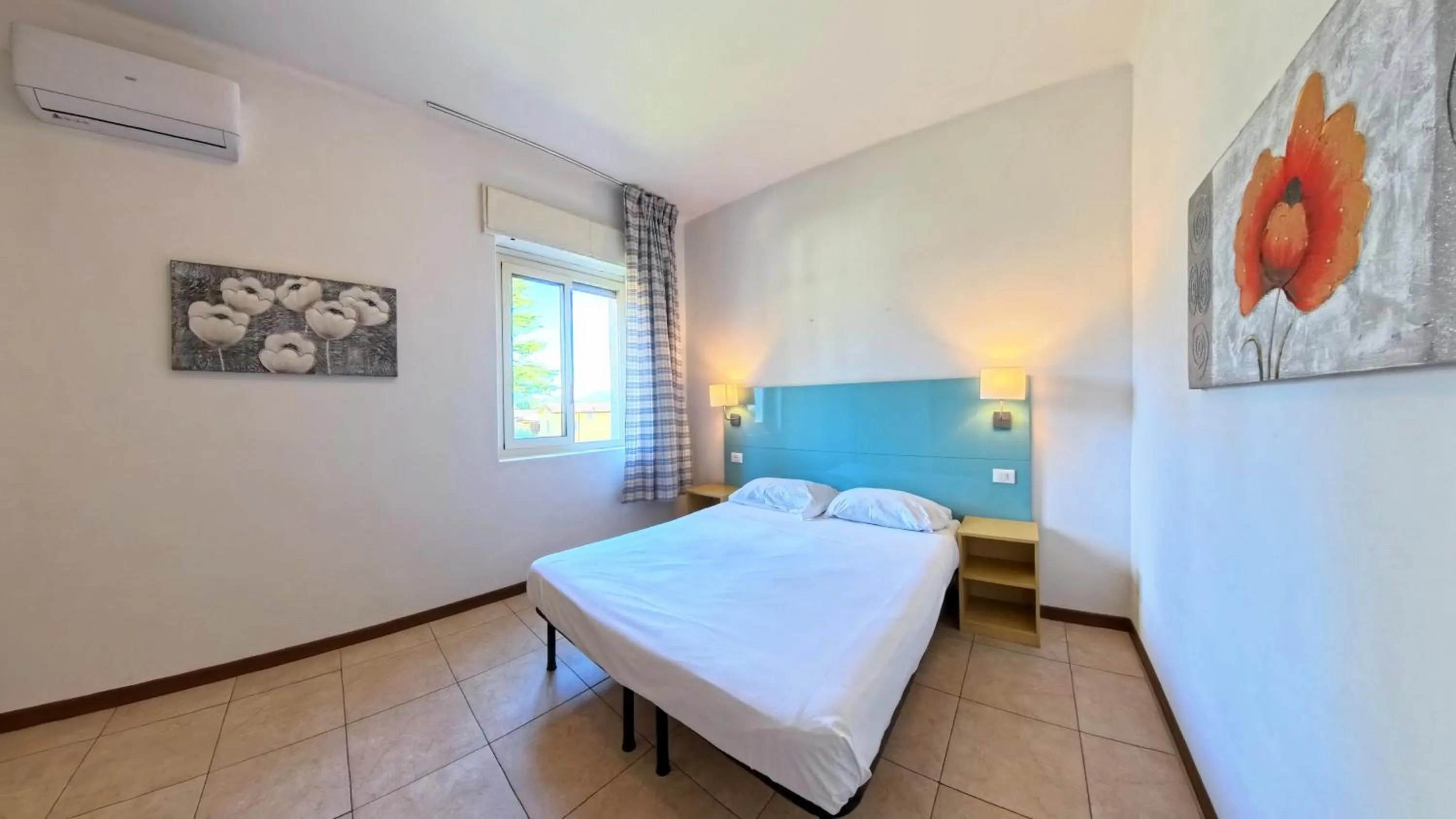 Bedroom, Bed in Villenpark Sanghen