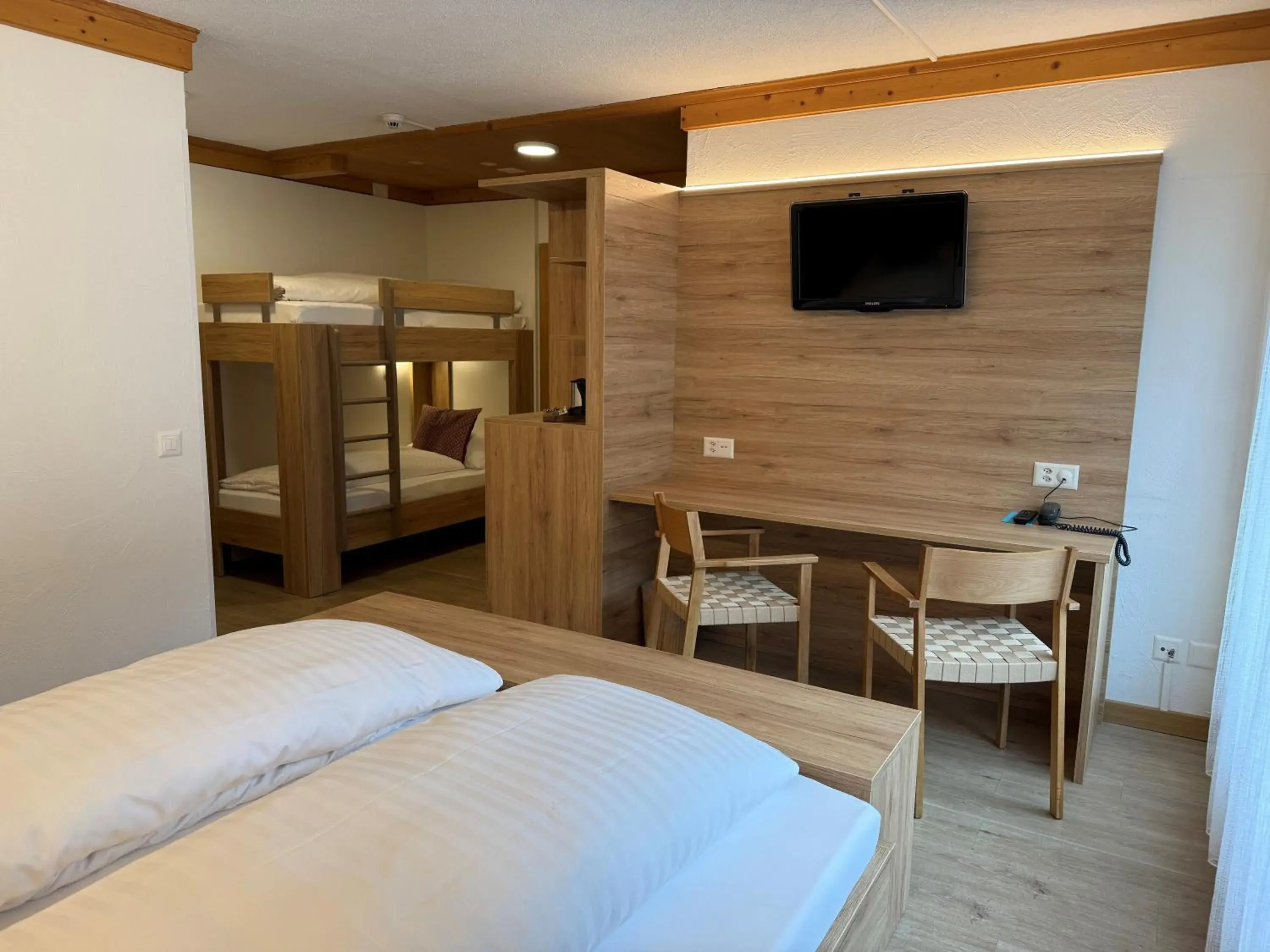 Family Room in Hotel Crystal Family Room in Hotel Crystal