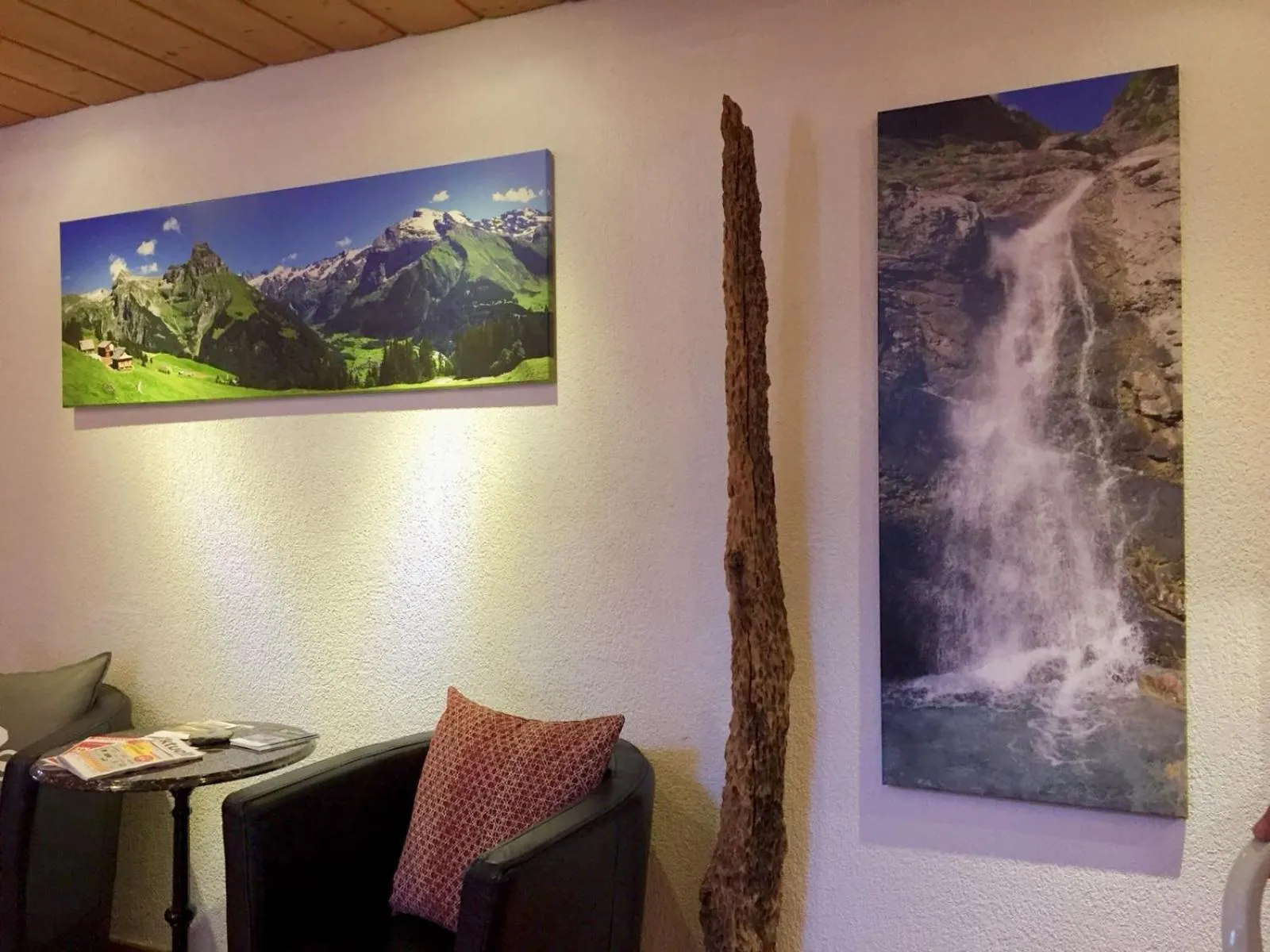 Lobby or reception in Hotel Crystal