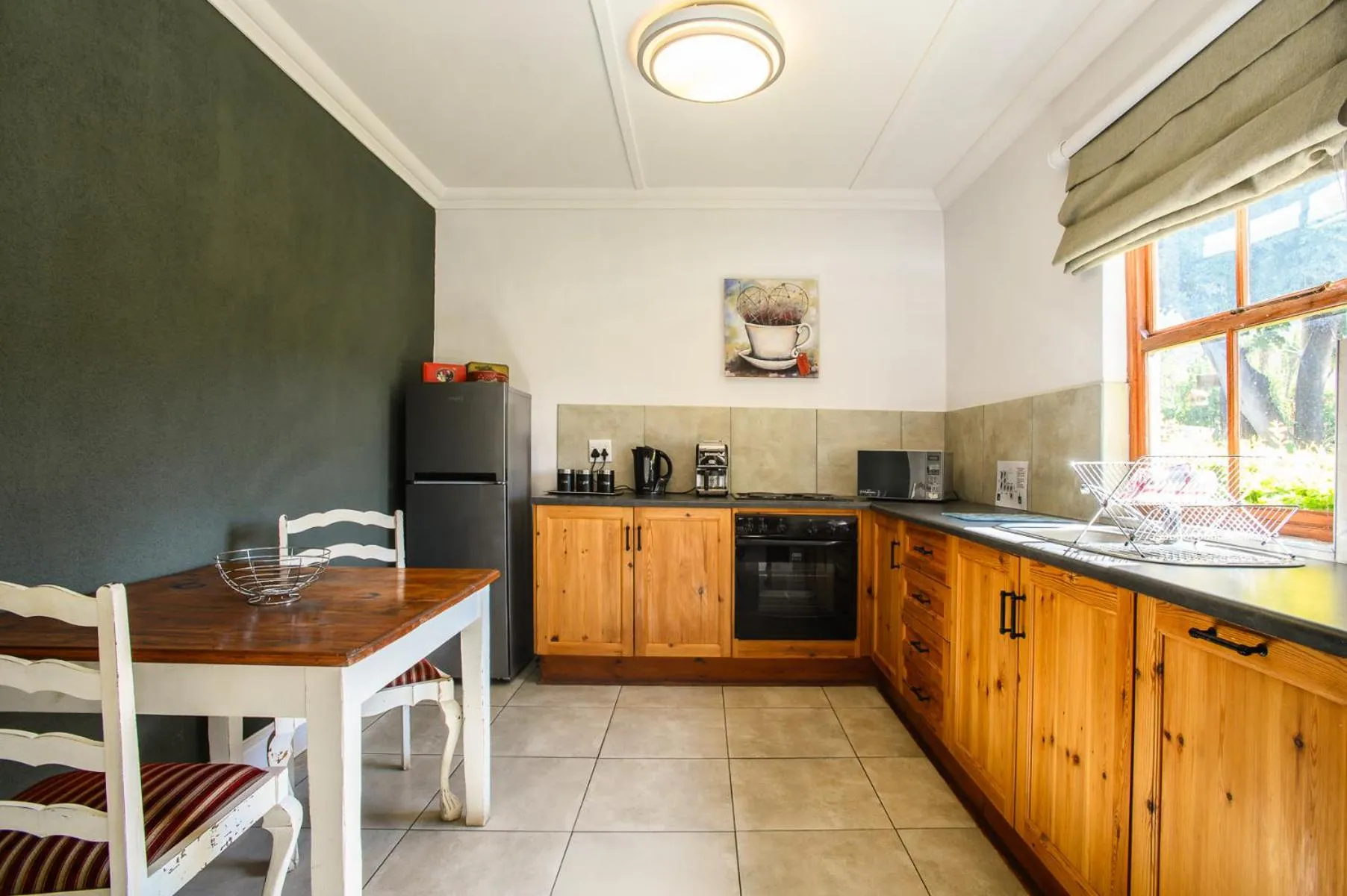 Kitchen or kitchenette in Berluda Farmhouse and Cottages
