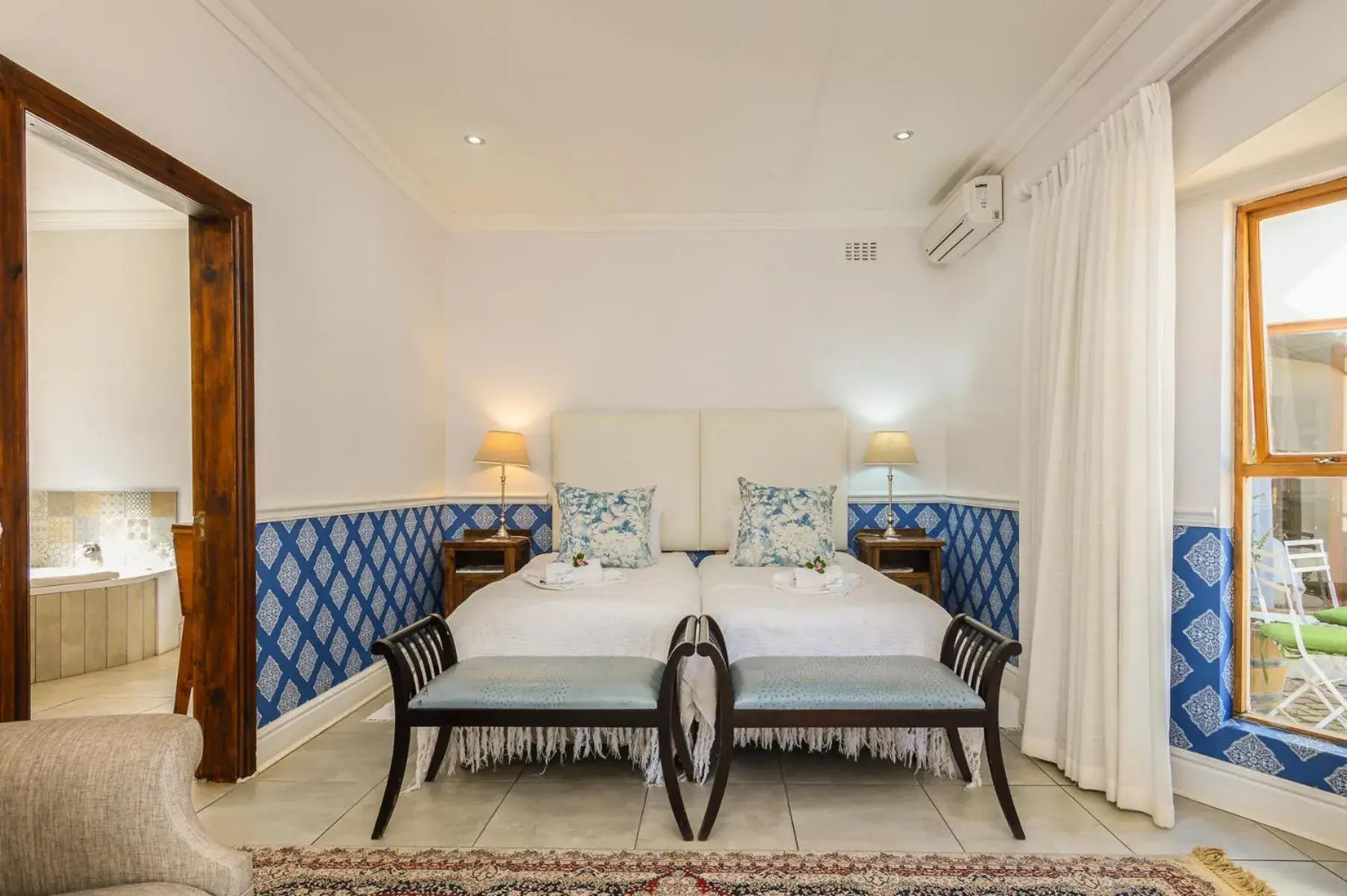 Luxury Double Room in Berluda Farmhouse and Cottages Luxury Double Room in Berluda Farmhouse and Cottages