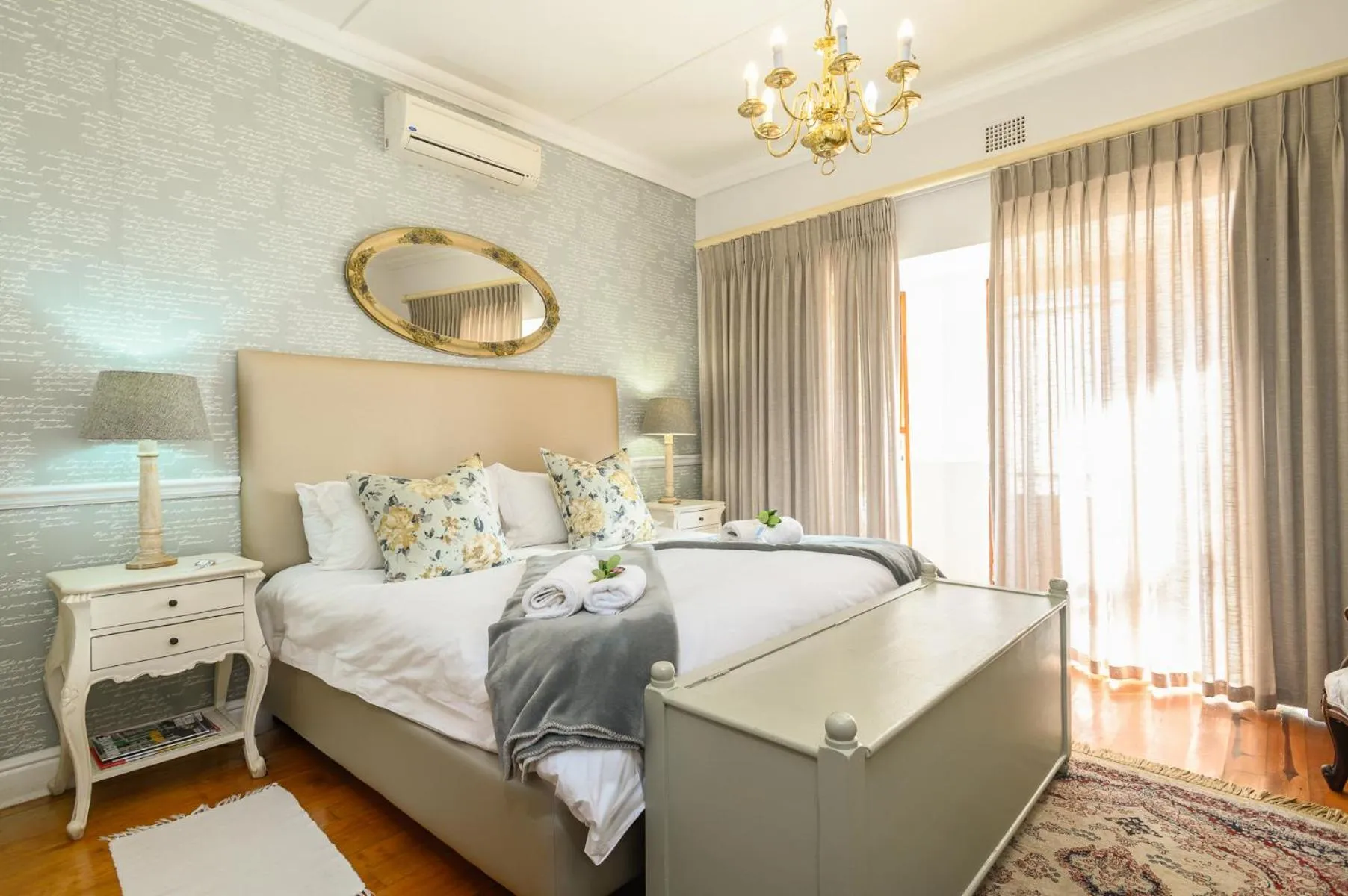 Bedroom, Bed in Berluda Farmhouse and Cottages