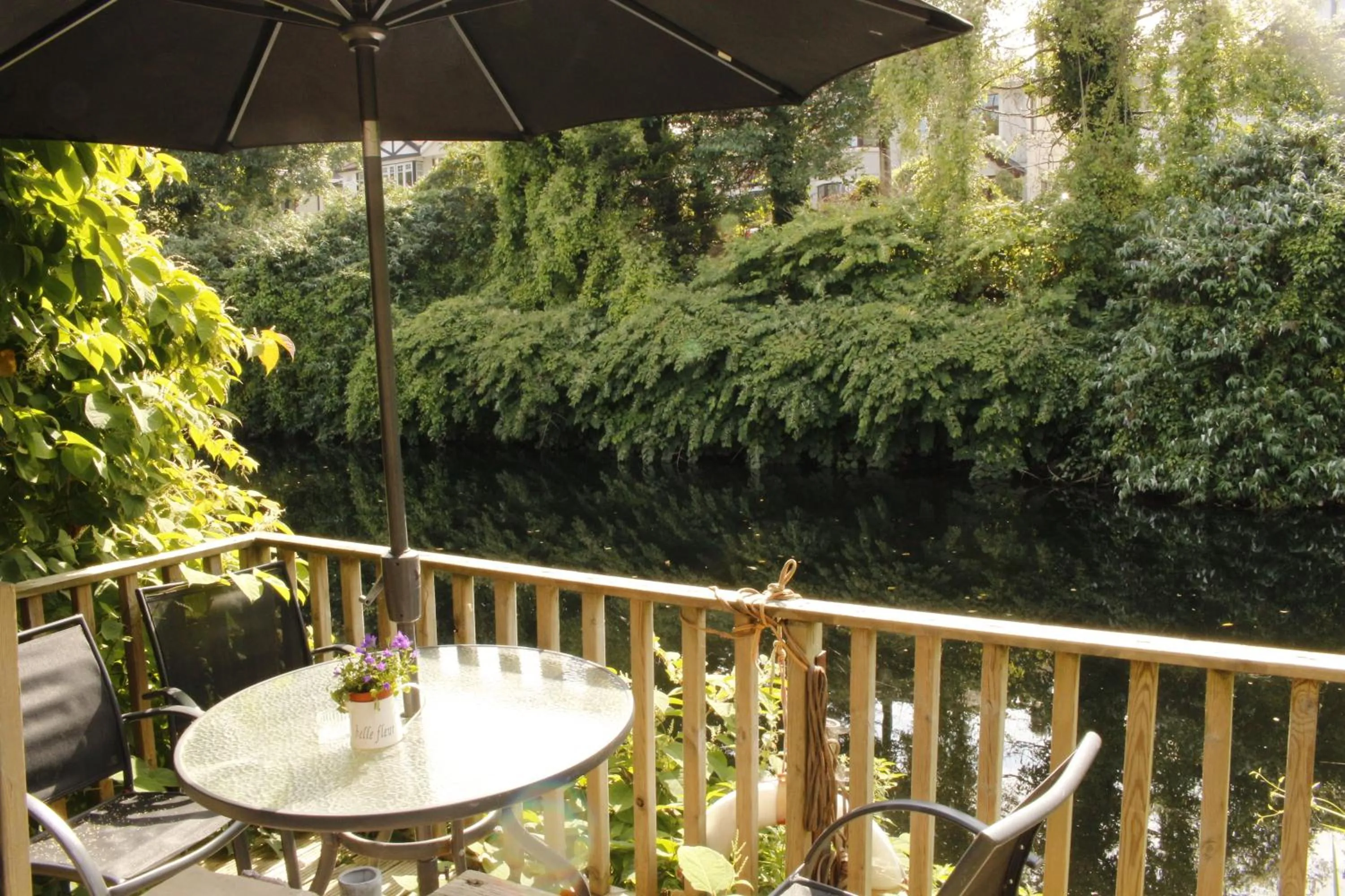 Property building in Shandon Bells Guest House