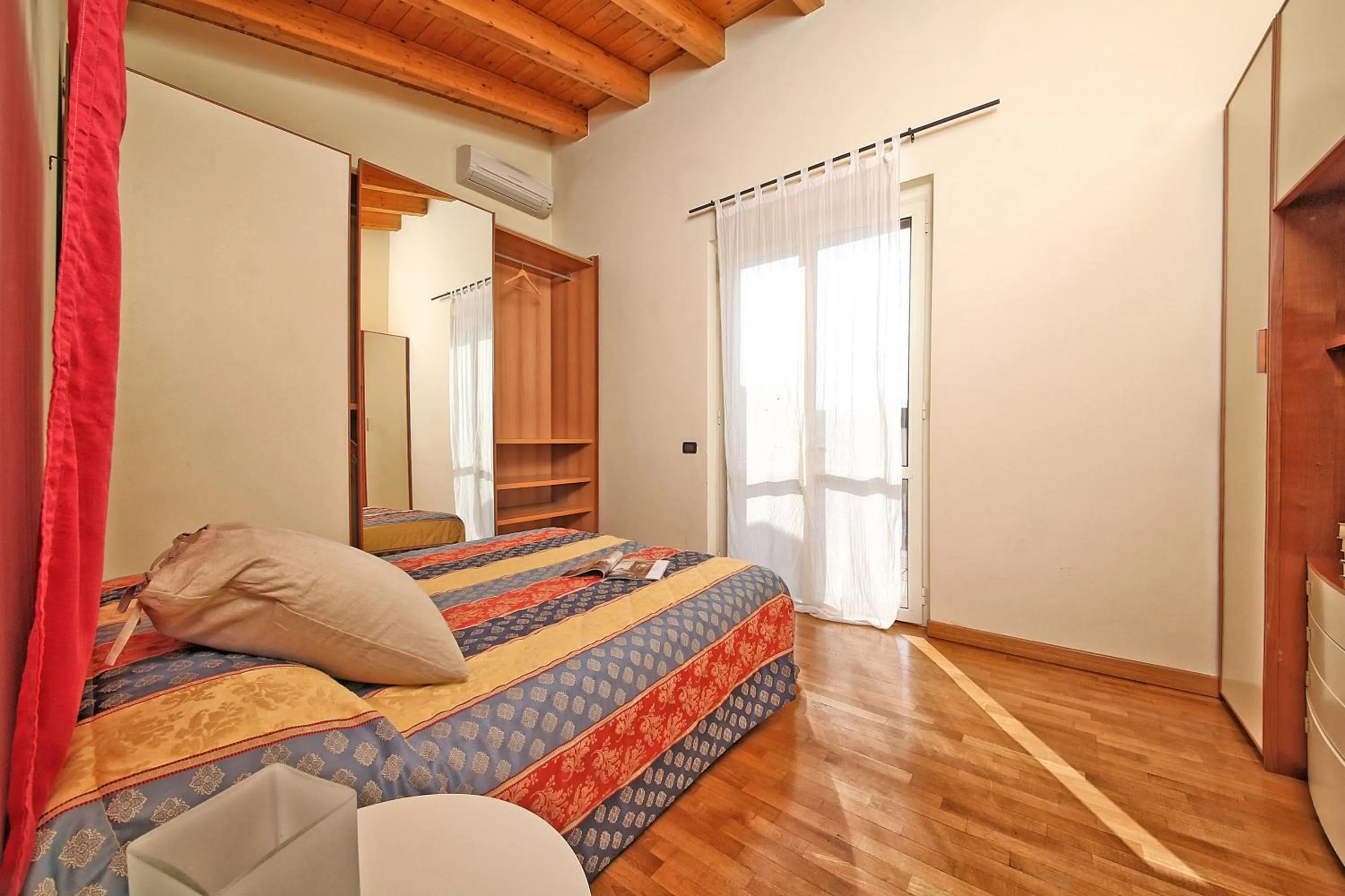 Photo of the whole room, Bed in Il Colombaro