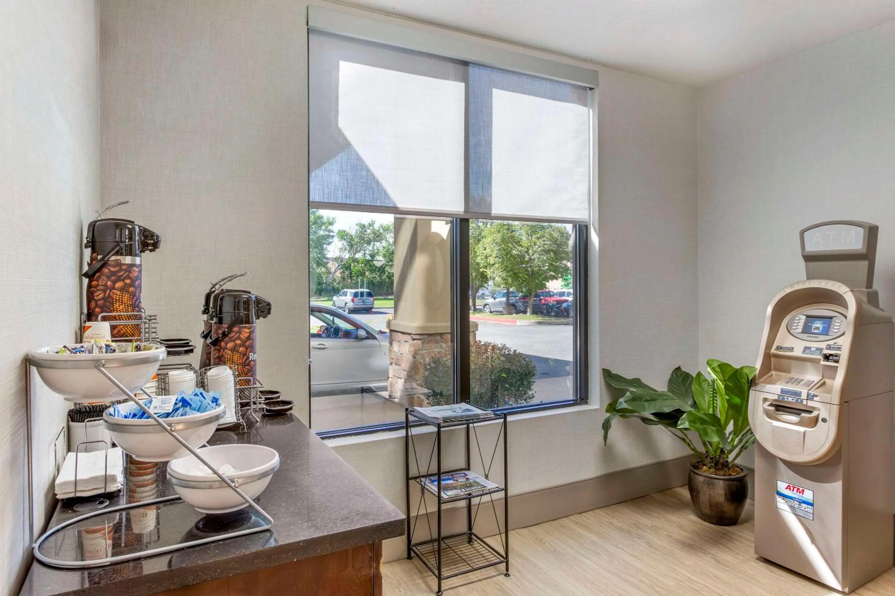 Lobby or reception in Comfort Suites Ogden Conference Center