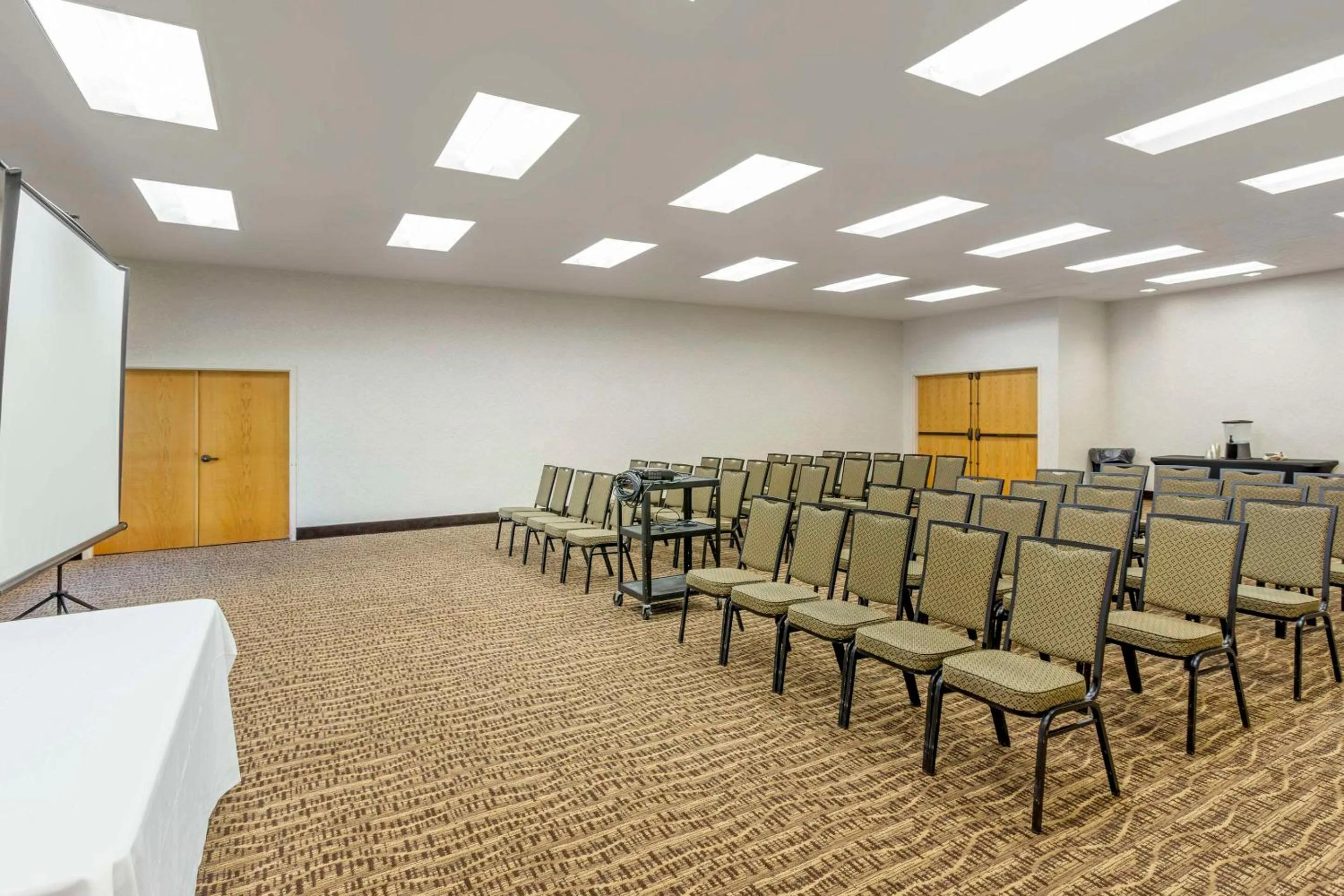 Meeting/conference room in Comfort Suites Ogden Conference Center