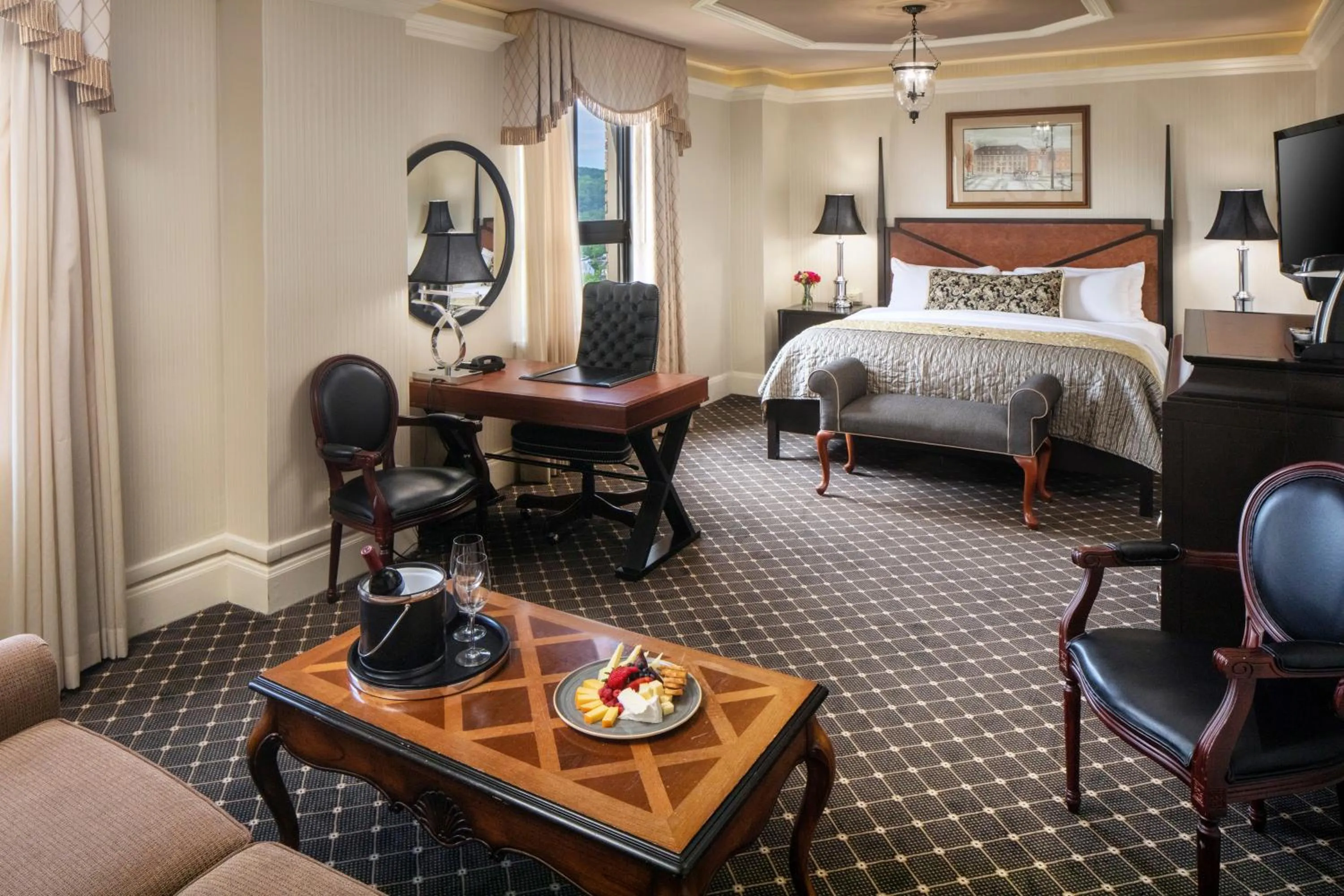 Photo of the whole room, Bed in Historic Hotel Bethlehem