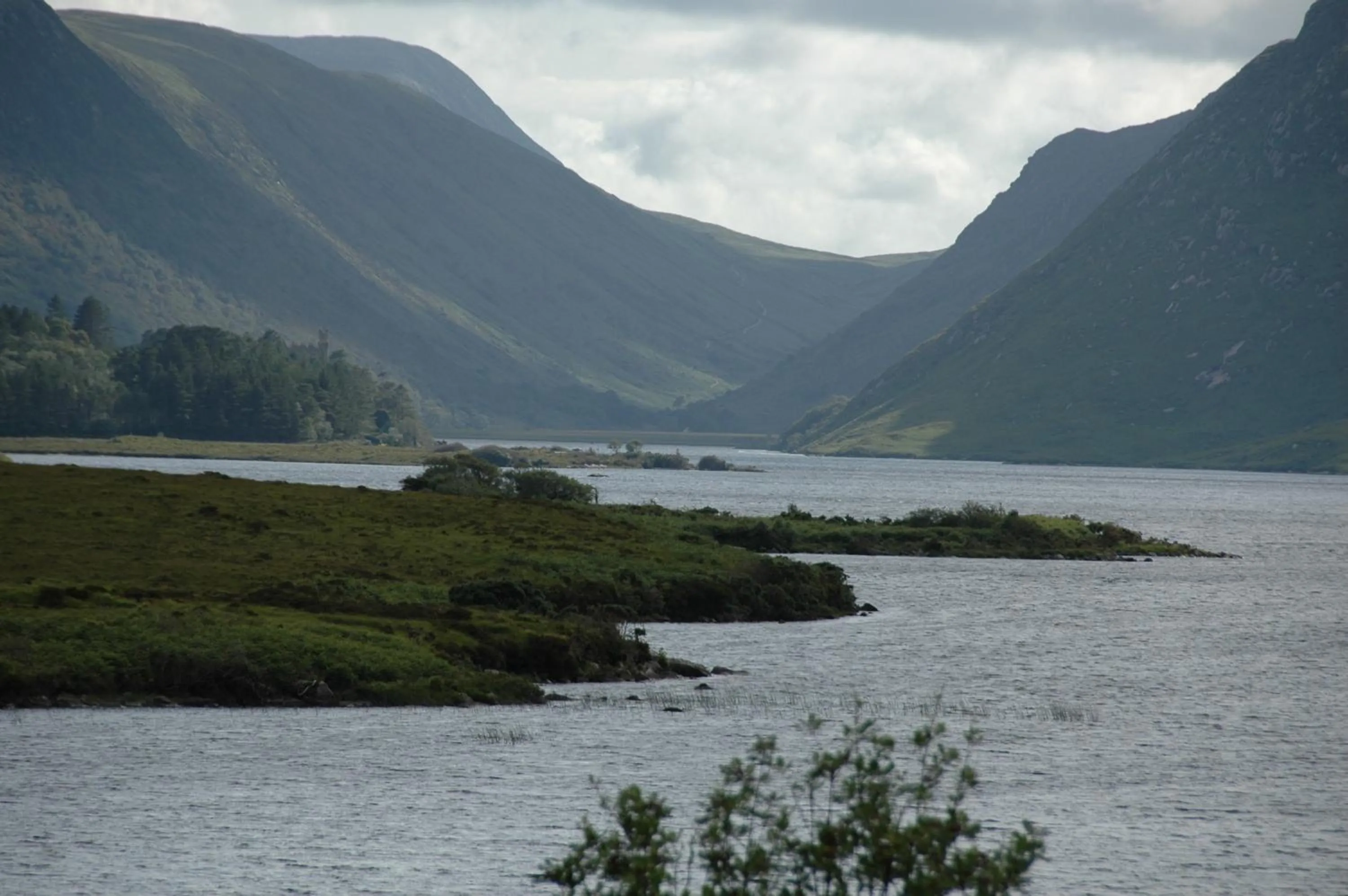 Natural landscape in Óstán Loch Altan