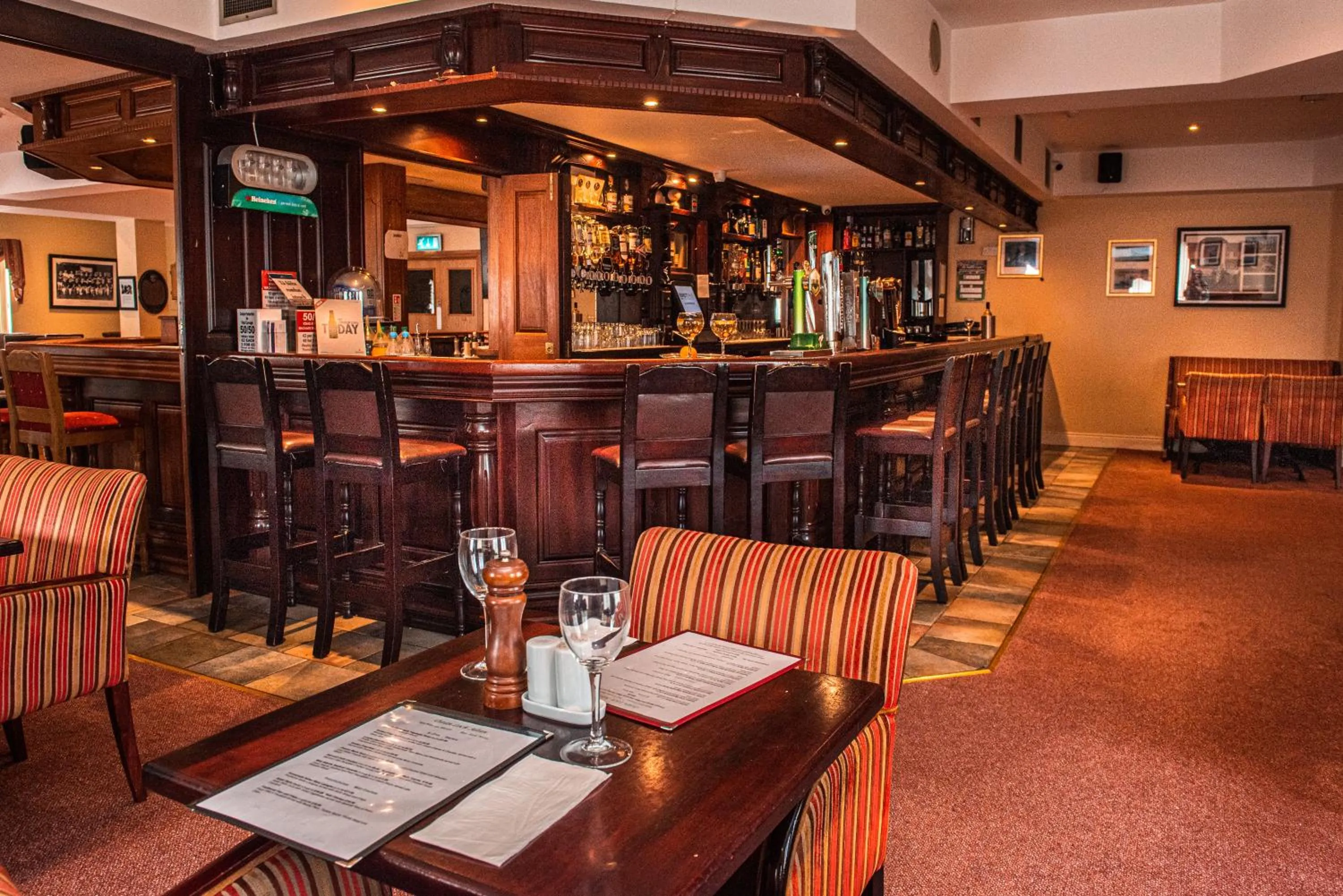 Restaurant/places to eat in Óstán Loch Altan