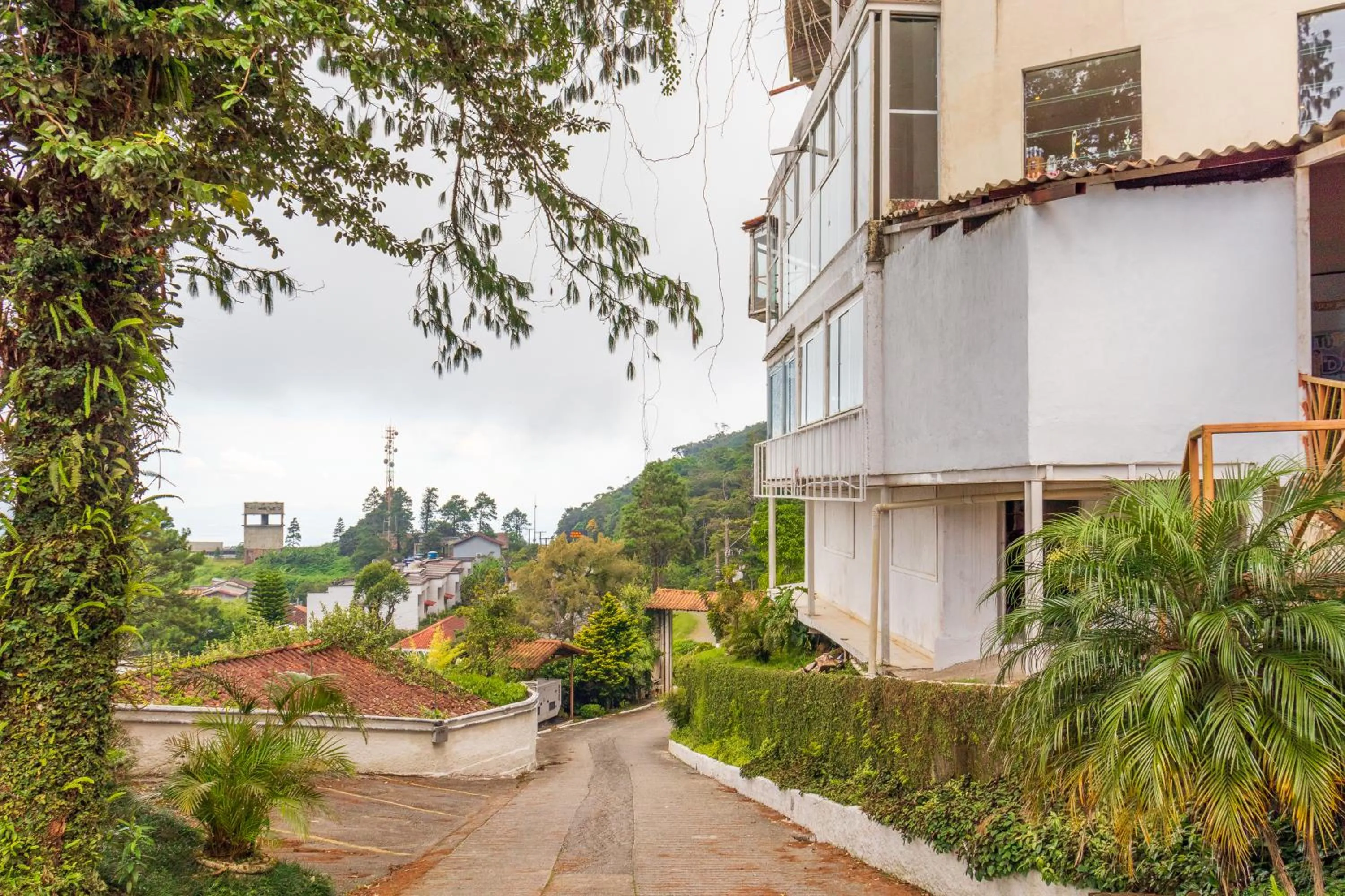 Facade/entrance in Hotel Bel Air