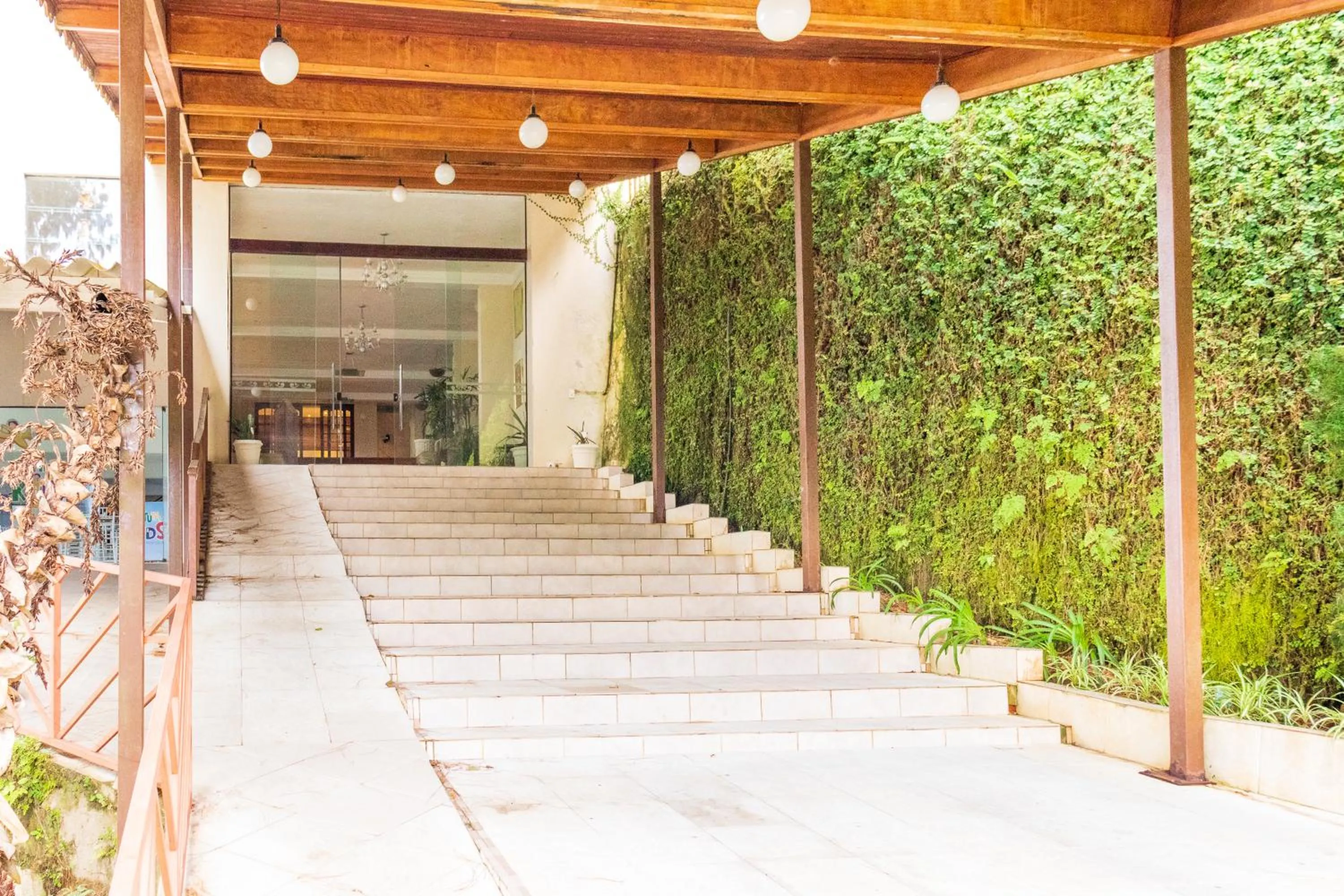 Facade/entrance in Hotel Bel Air