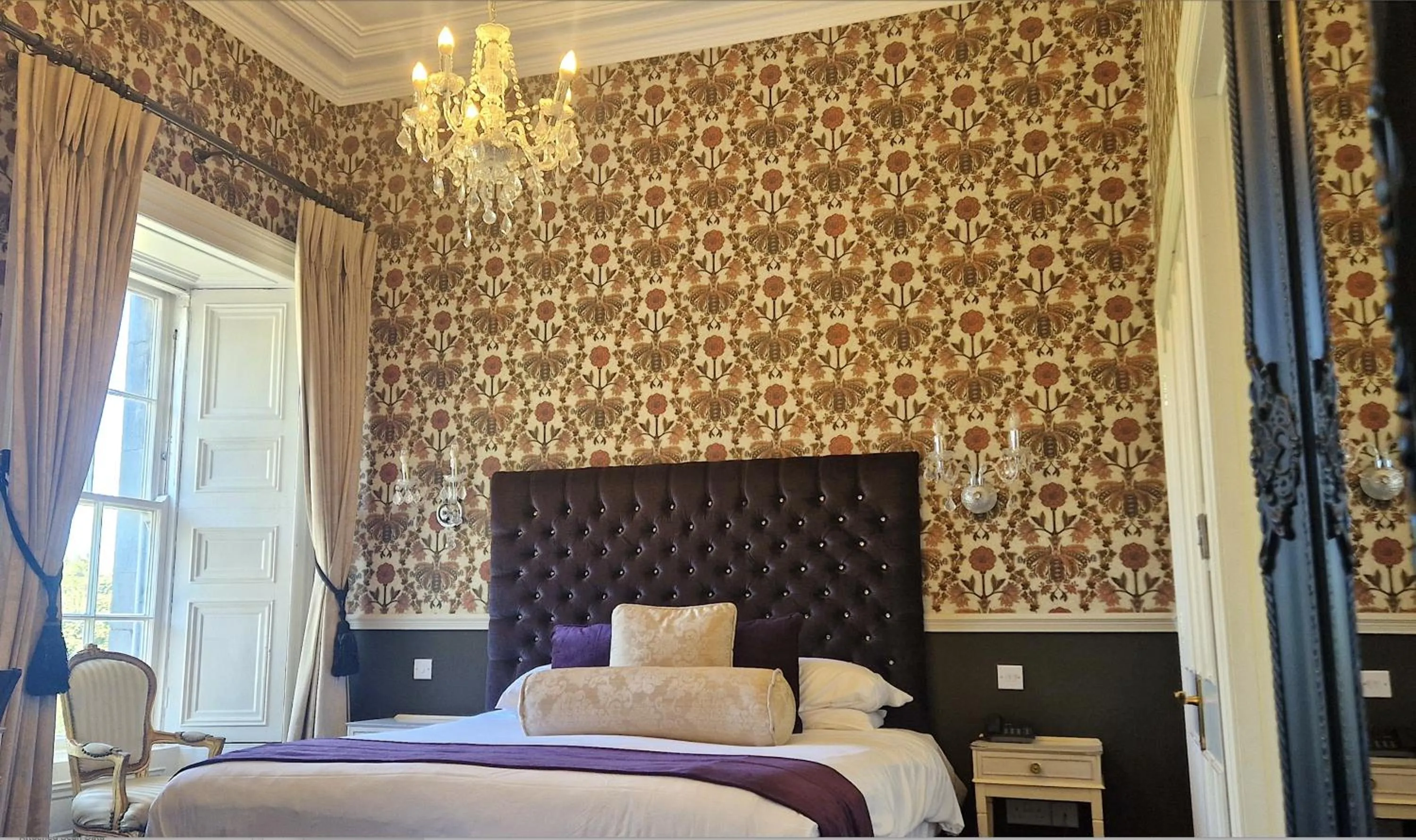 Bed in Belleek Castle, Ballina