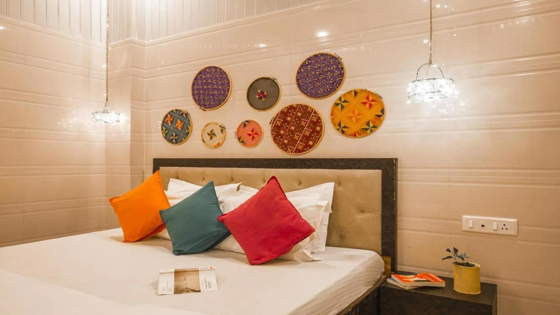 Bed in Madpackers Amritsar