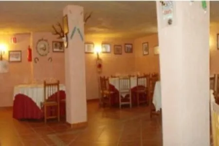 Restaurant/places to eat in Hotel Alfar