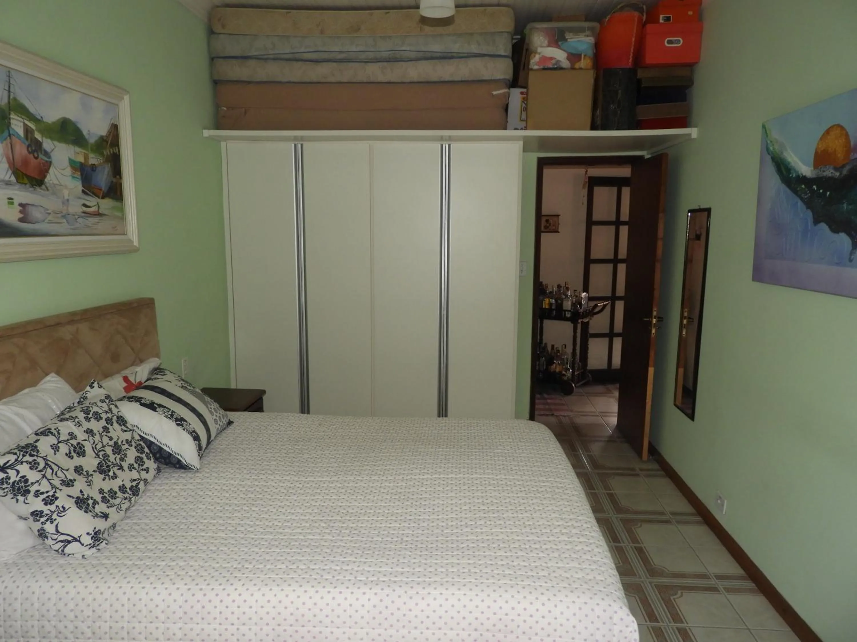 Bed in ACIOLY'S BEACH HOUSE