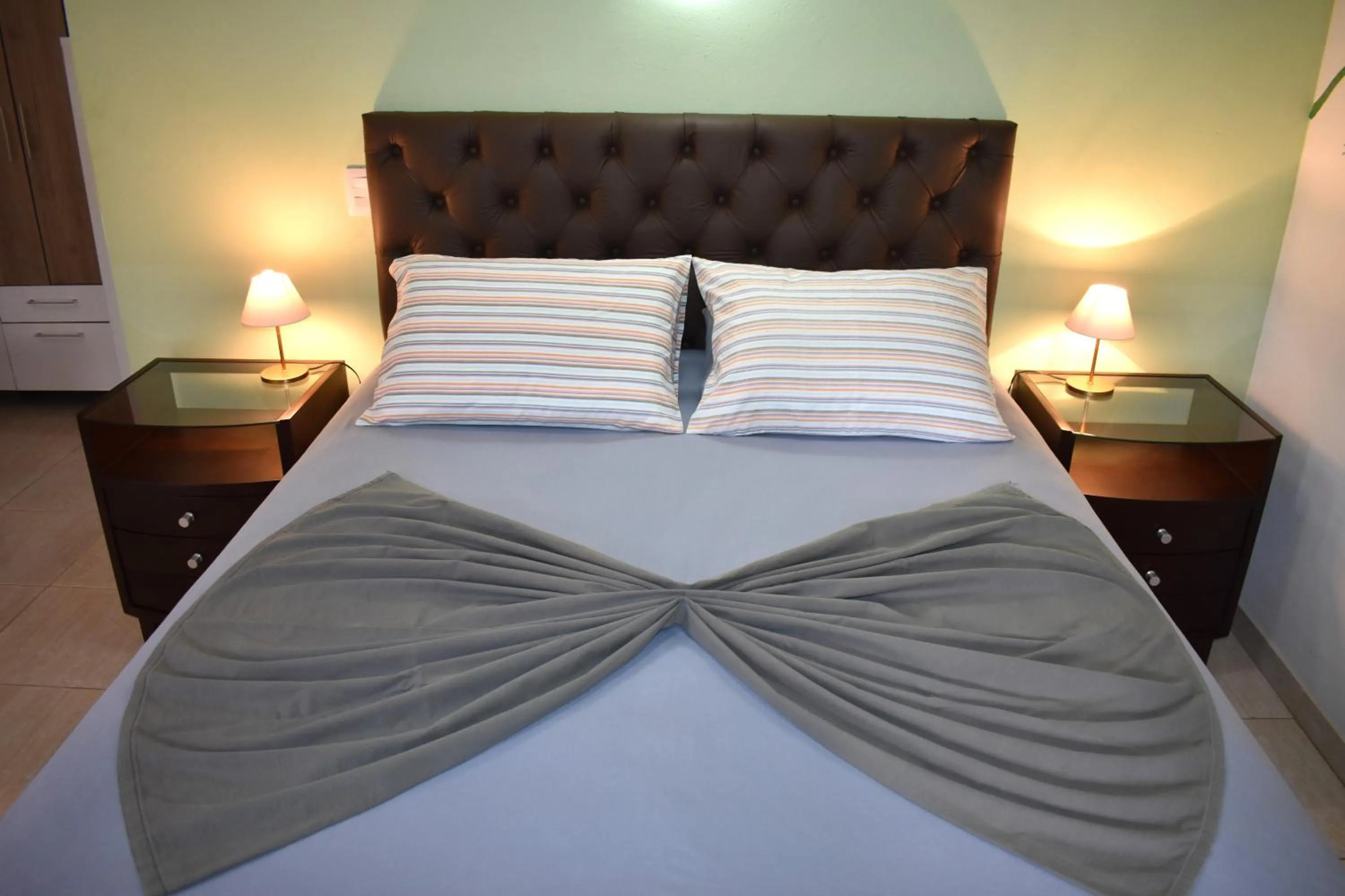 Photo of the whole room, Bed in Hotel Pousada Rancho Fundo