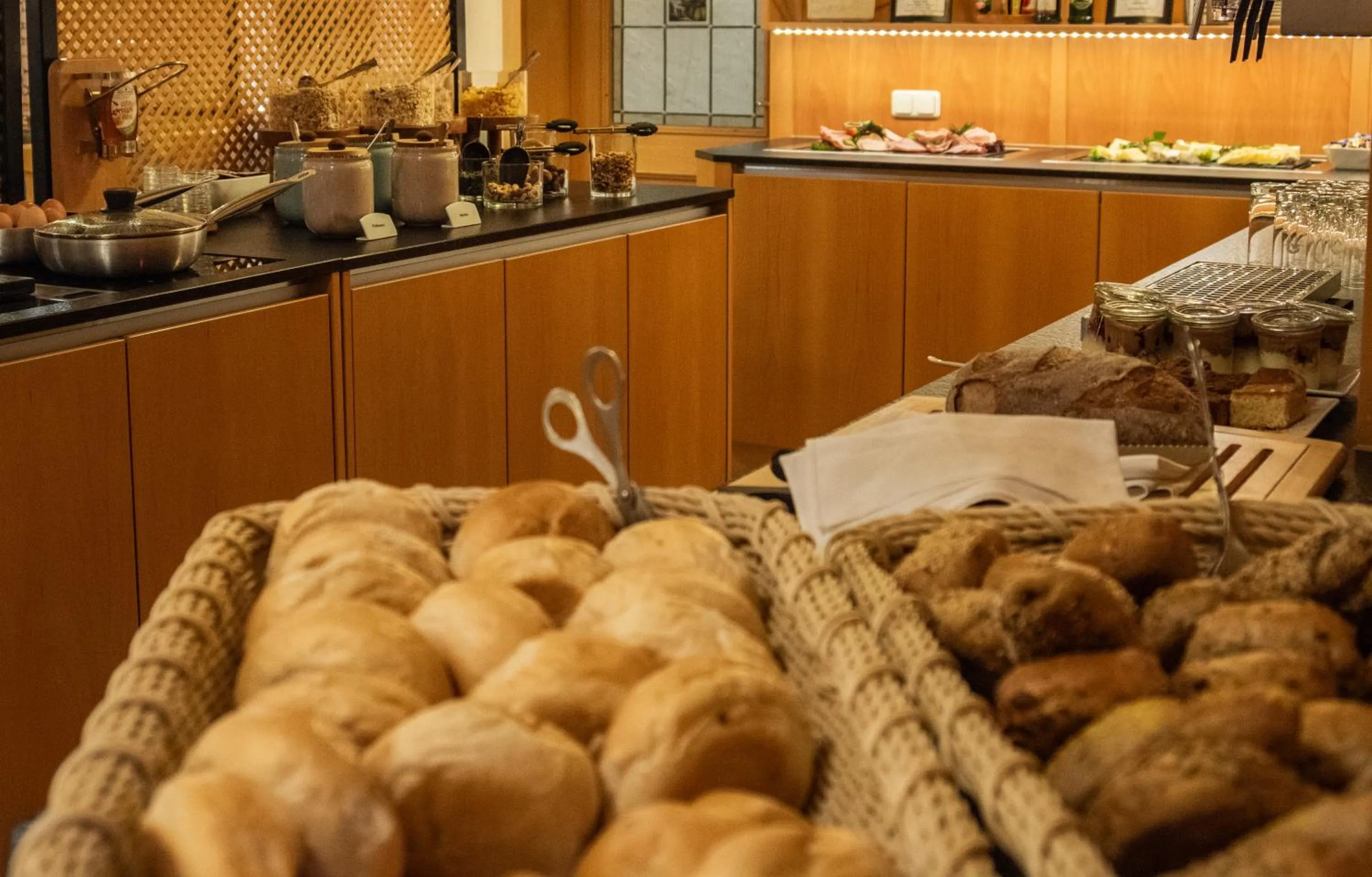 Breakfast in Hotel-Restaurant Gasthaus Bonimeier