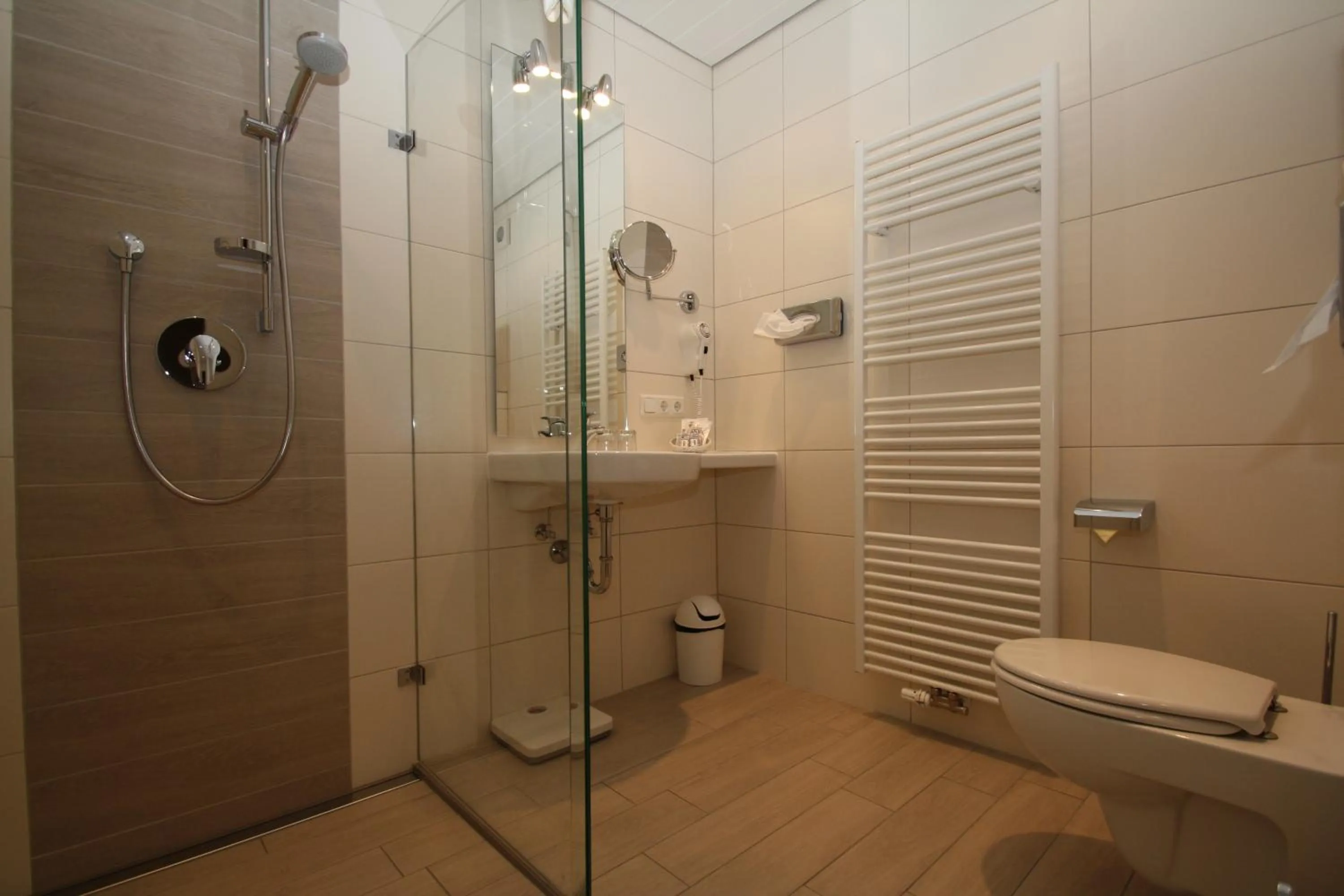 Bathroom in Hotel-Restaurant Gasthaus Bonimeier