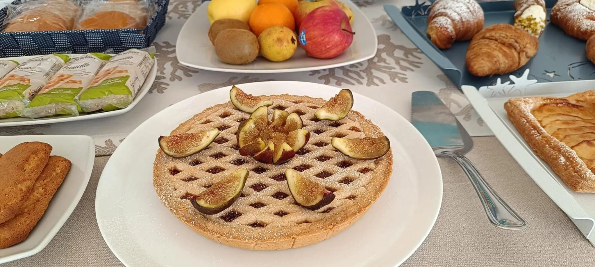 Breakfast in B&B PLAZA