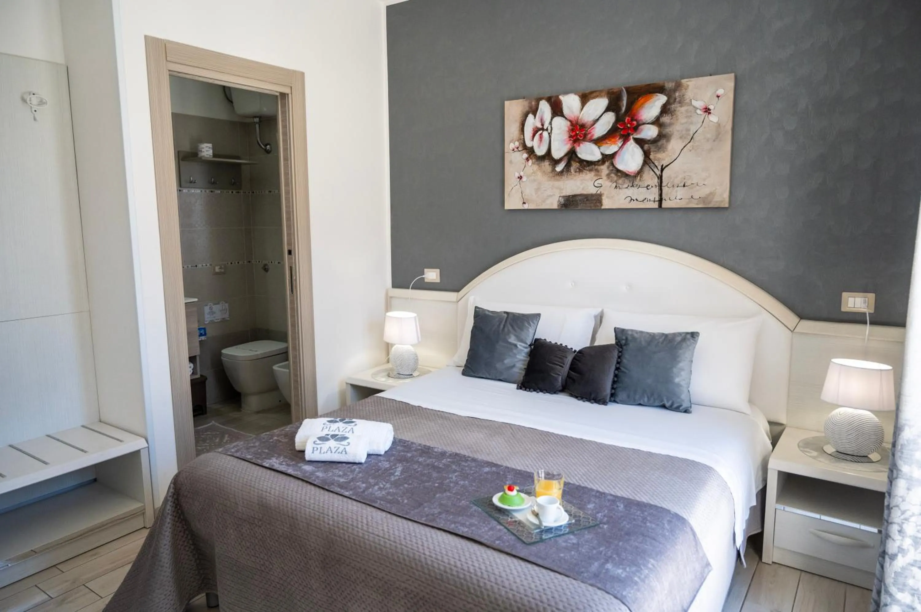 Bedroom in B&B PLAZA