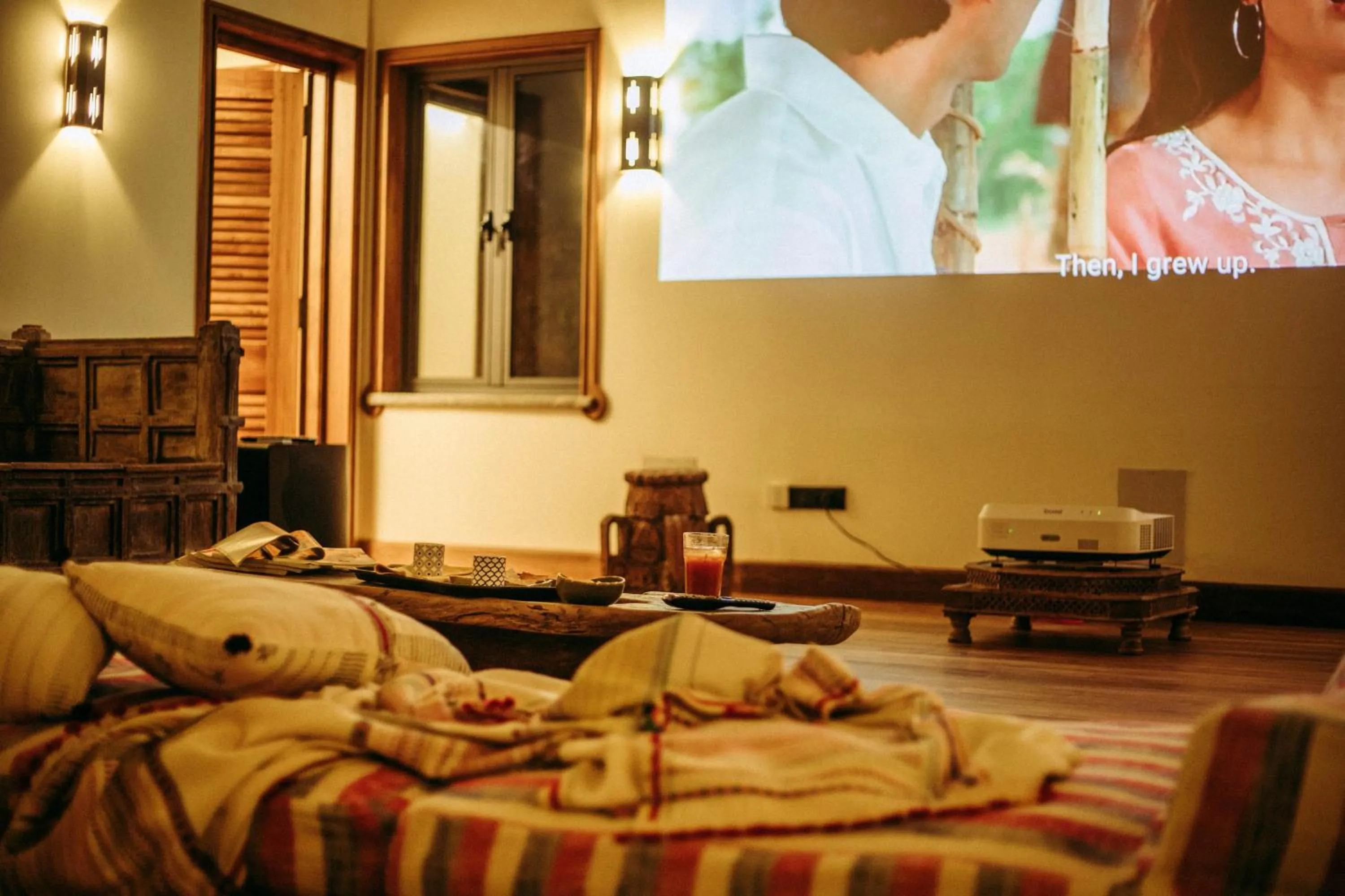 Seating area in Kahani Paradise