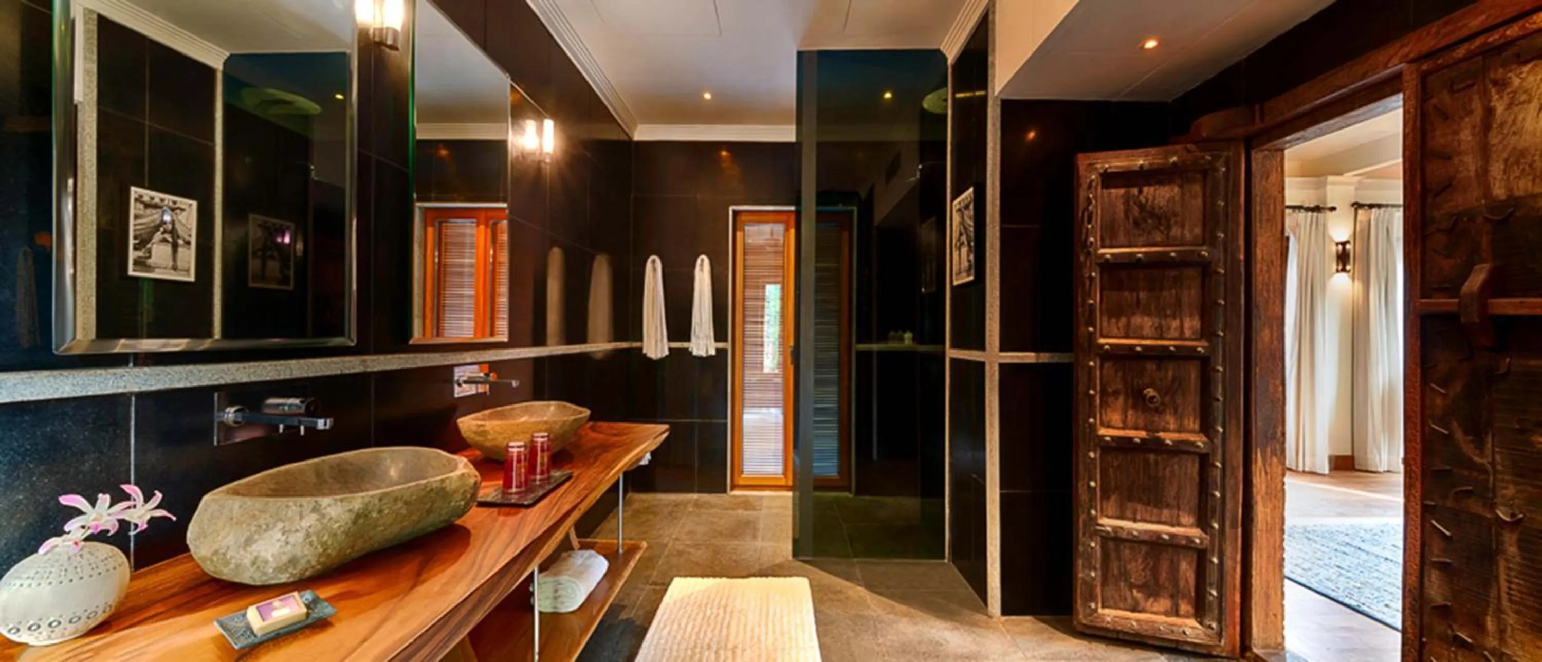 Bathroom in Kahani Paradise