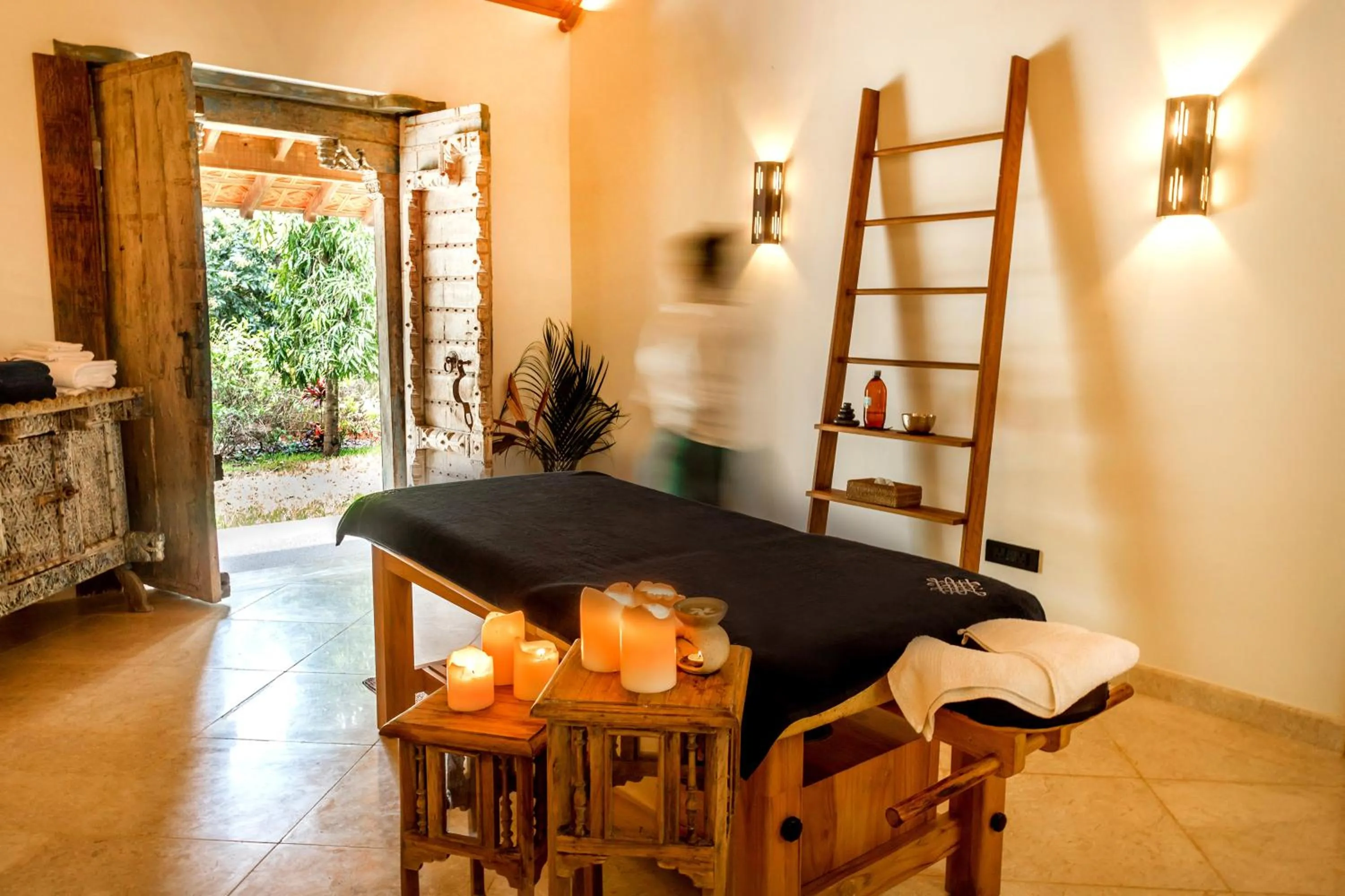 Massage in Kahani Paradise