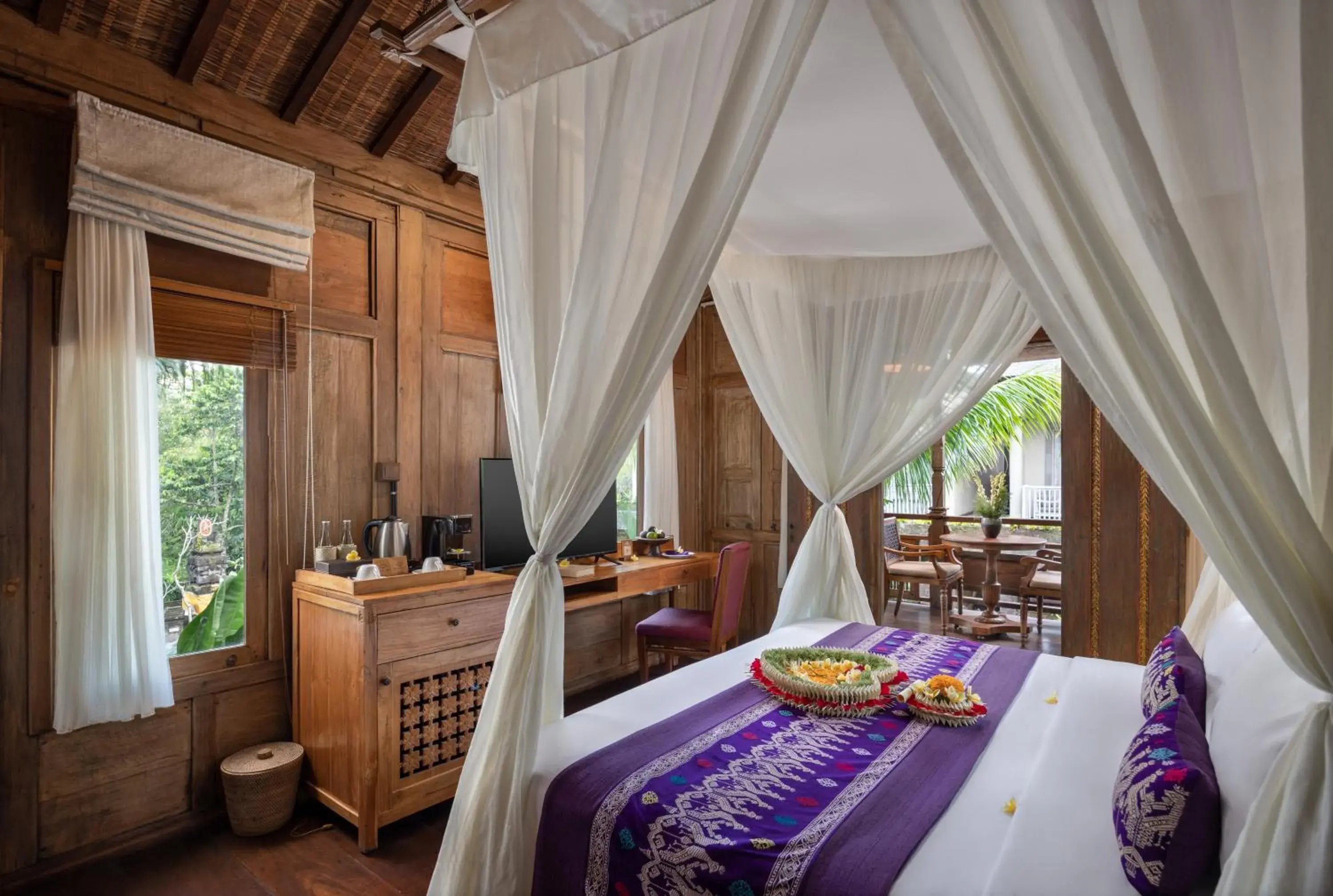 Wooden One-Bedroom Pool Villa with Living Room in Pramana Watu Kurung Wooden One-Bedroom Pool Villa with Living Room in Pramana Watu Kurung