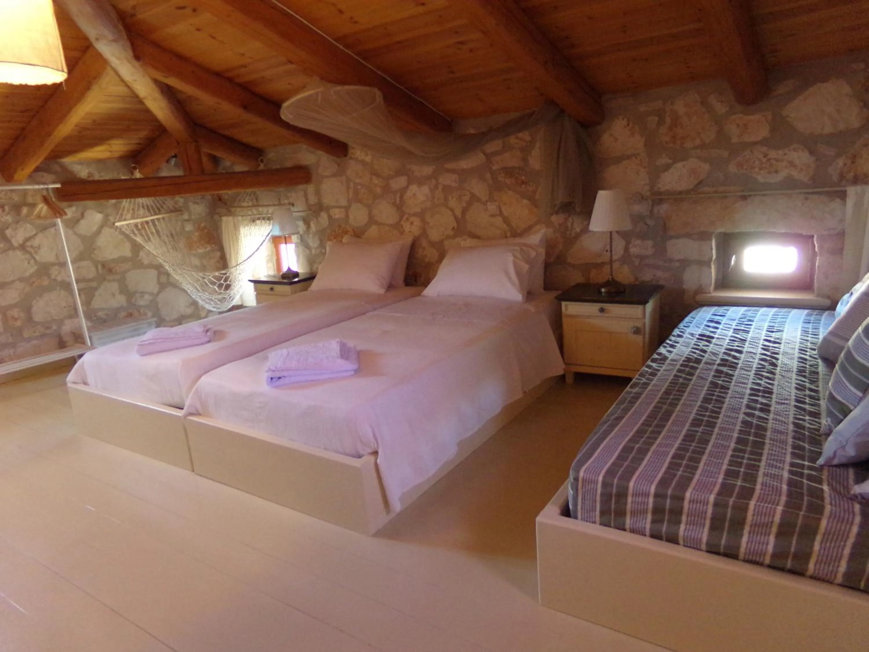 Bedroom, Bed in Alegria Villas Complex