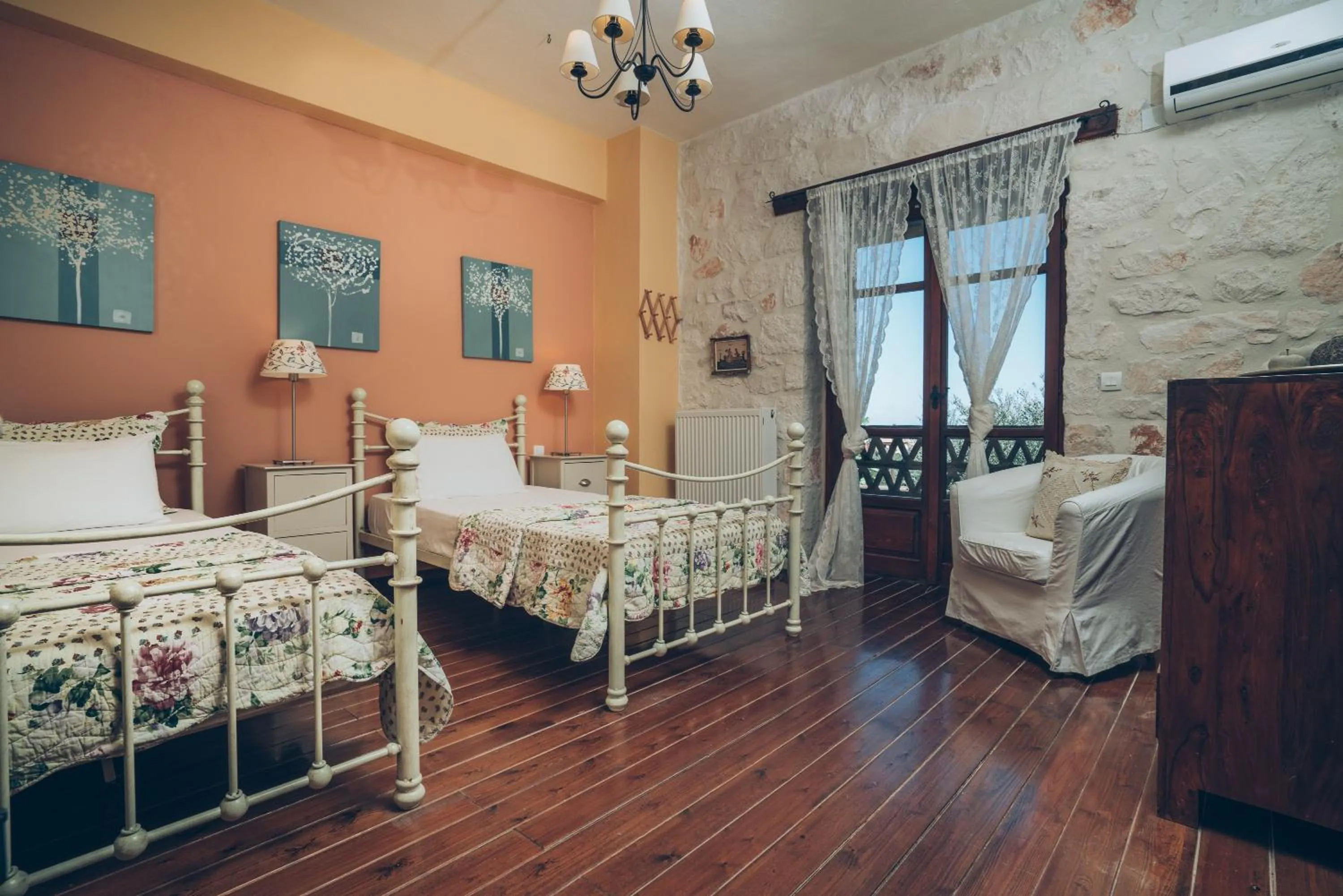 Bedroom, Bed in Alegria Villas Complex