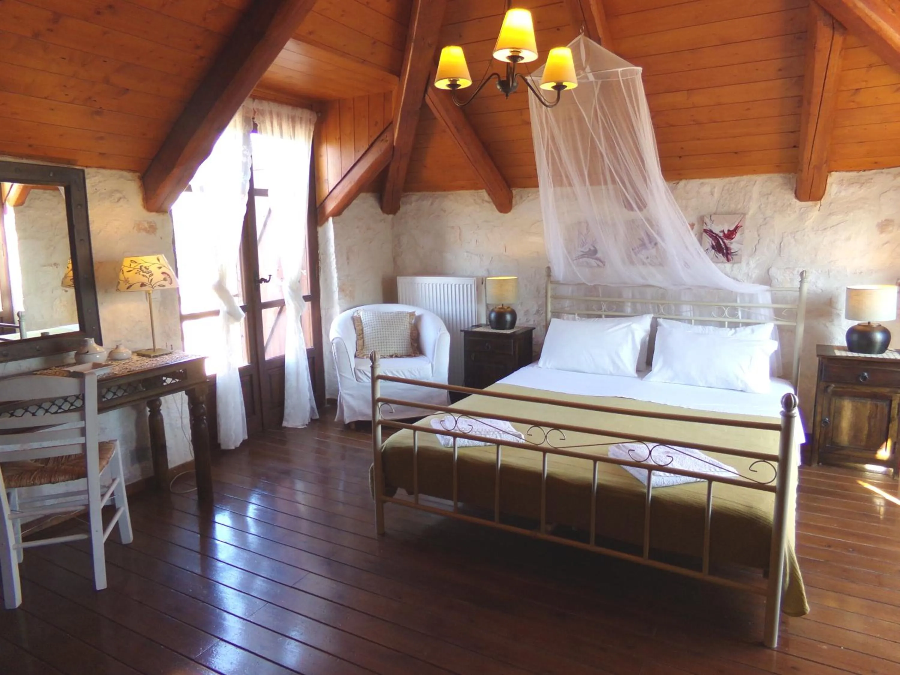 Bed in Alegria Villas Complex