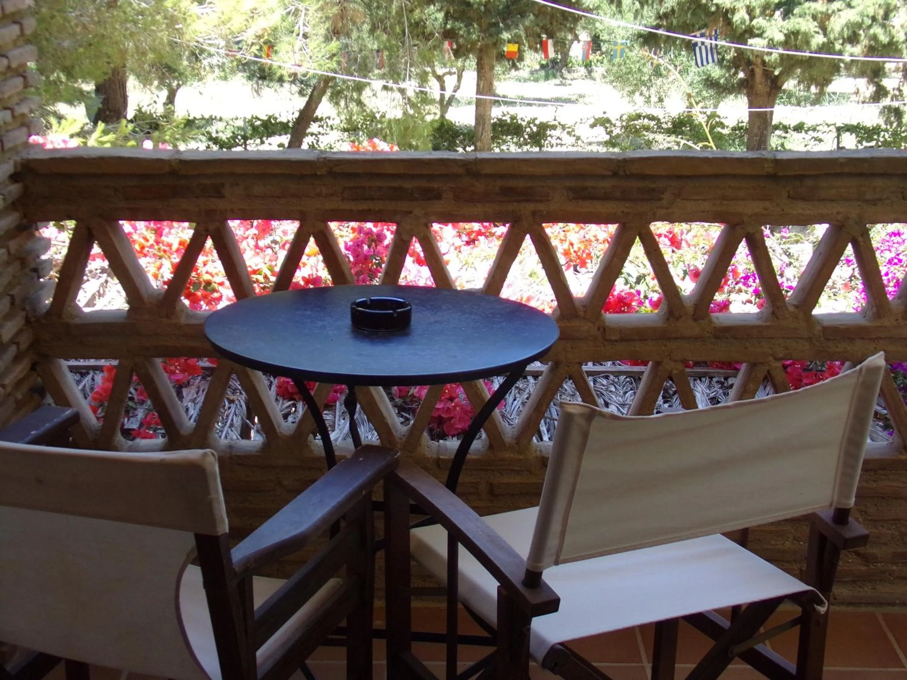 Day in Alegria Villas Complex