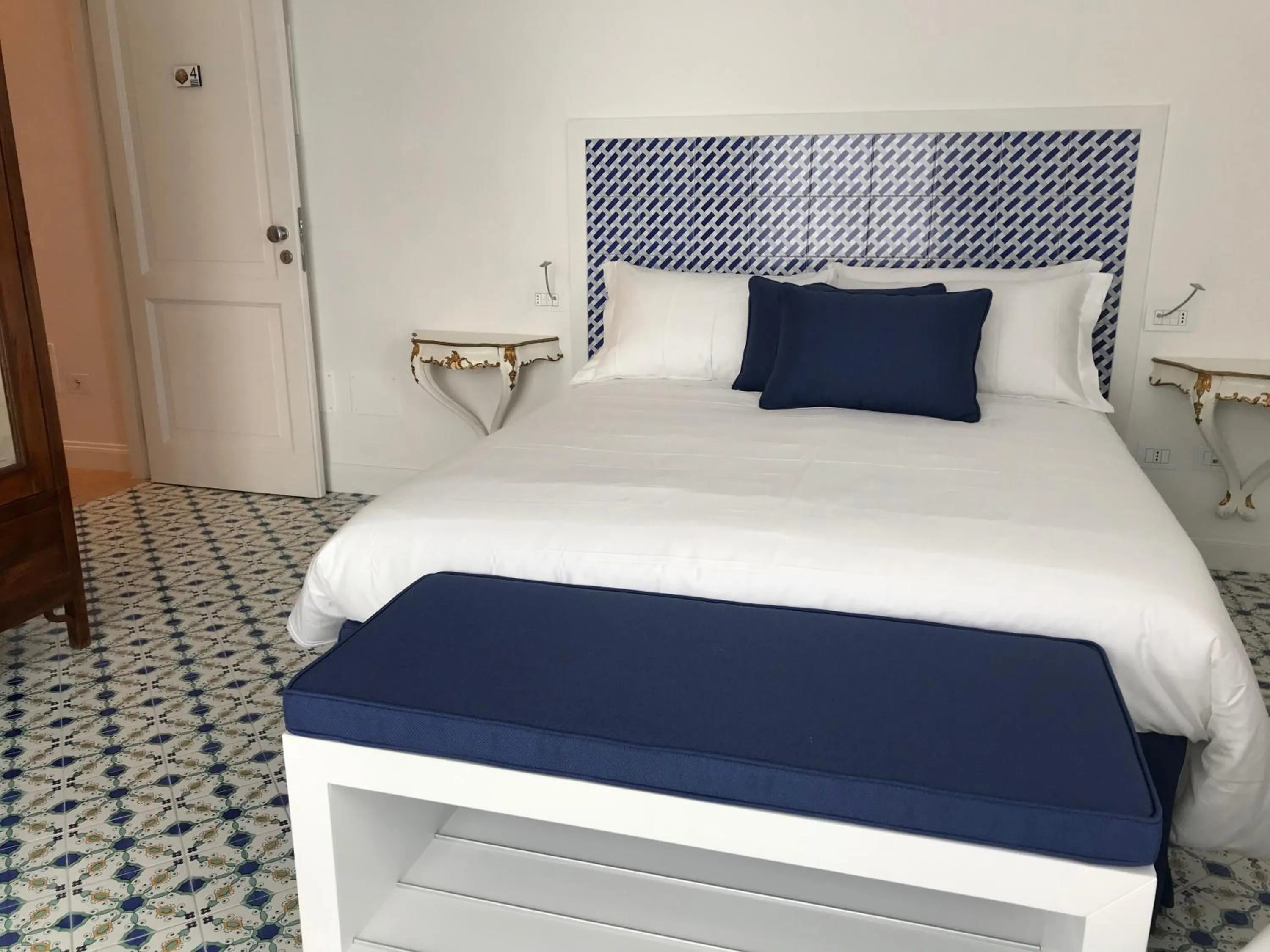 Bedroom, Bed in Il Moro Di Positano