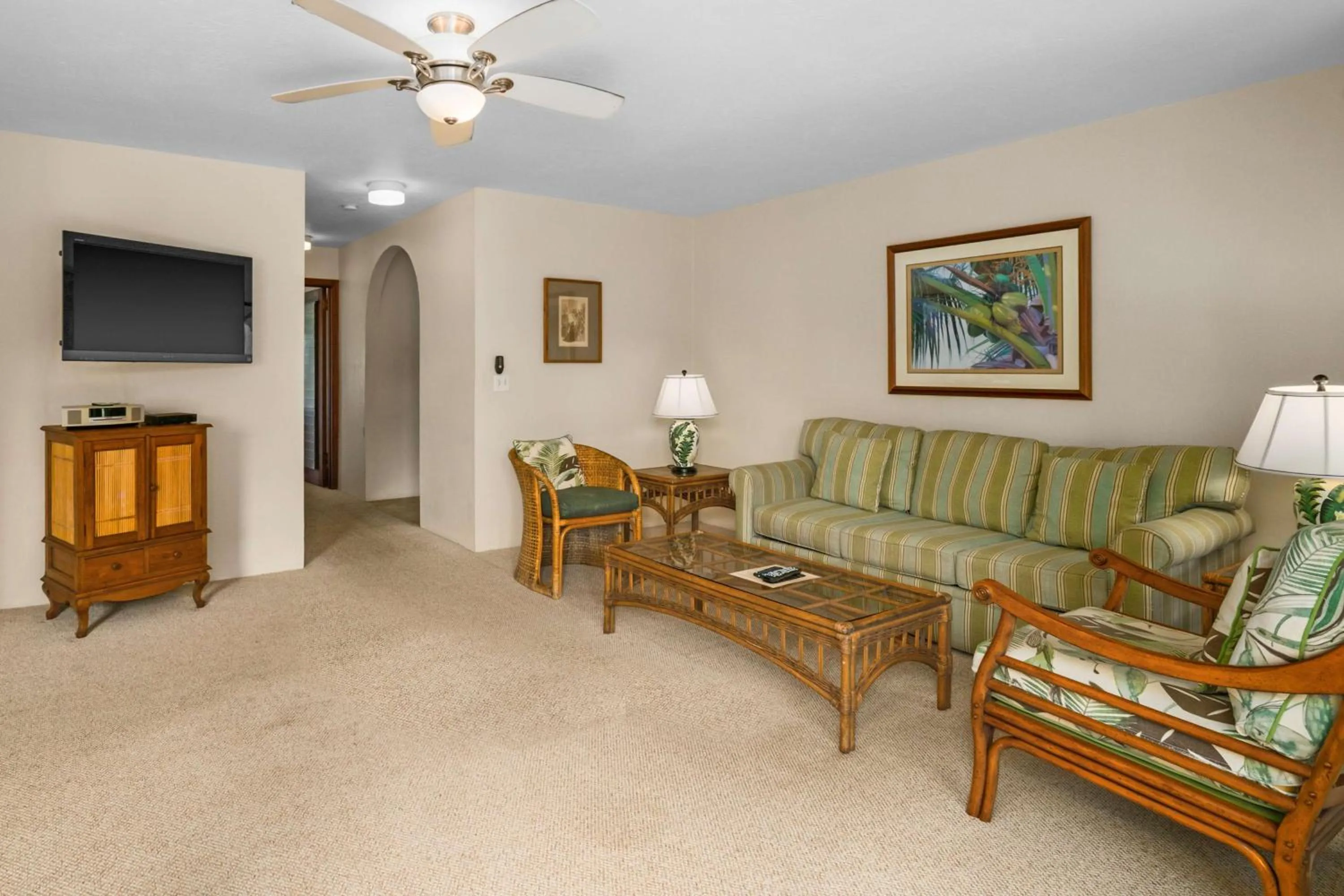 TV and multimedia in Aston At Poipu Kai