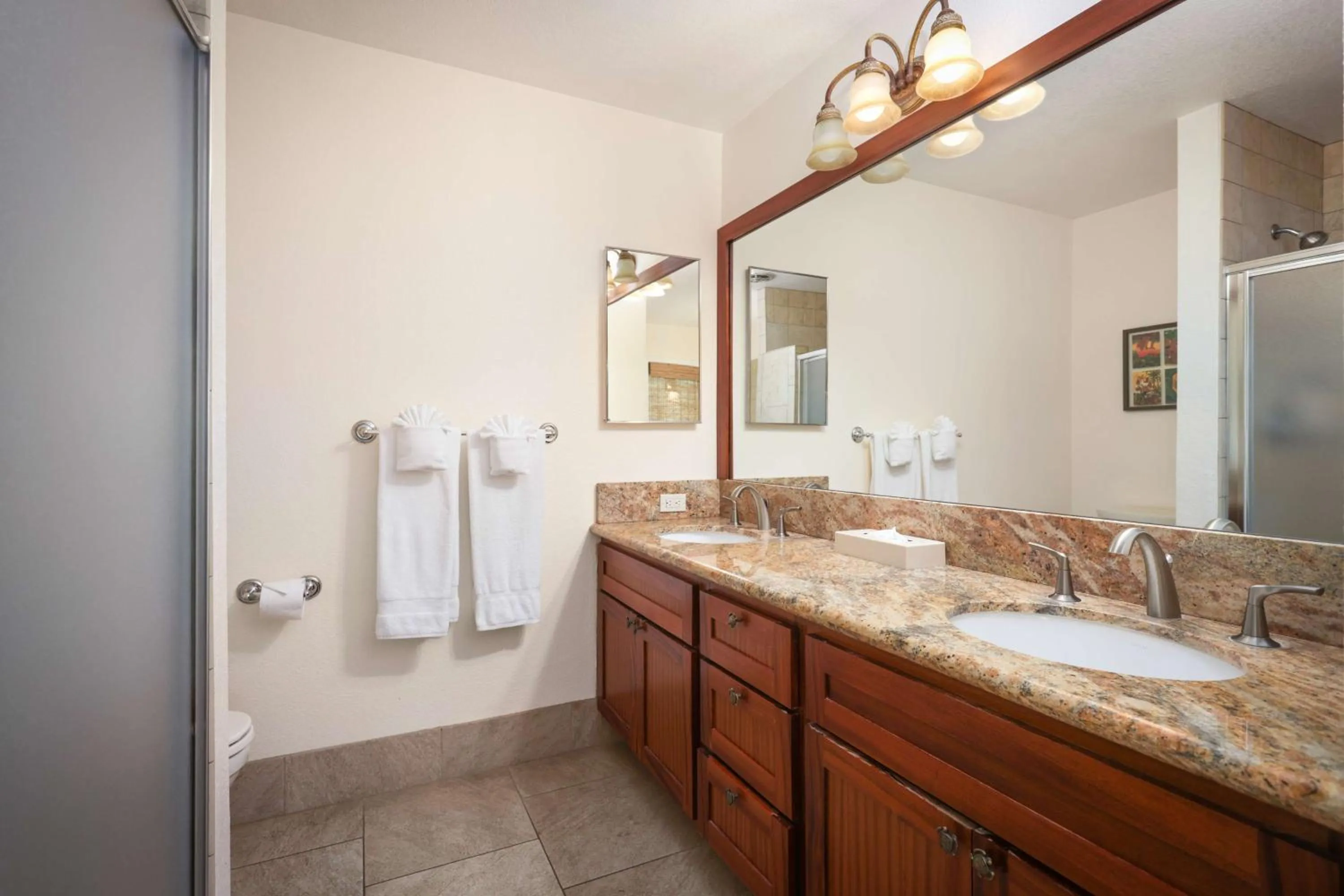 Shower in Aston At Poipu Kai