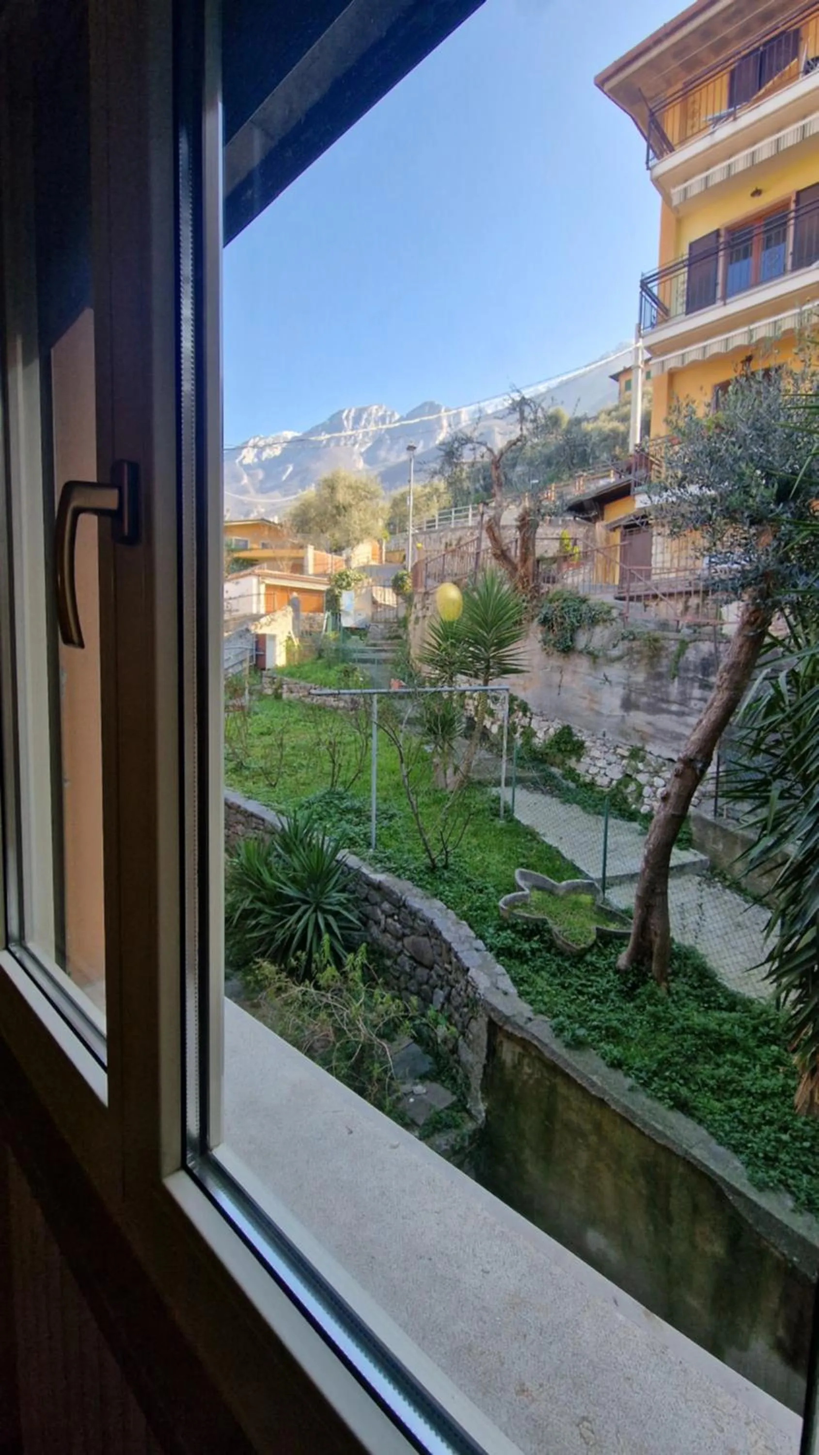 Property building in Hotel Sorriso