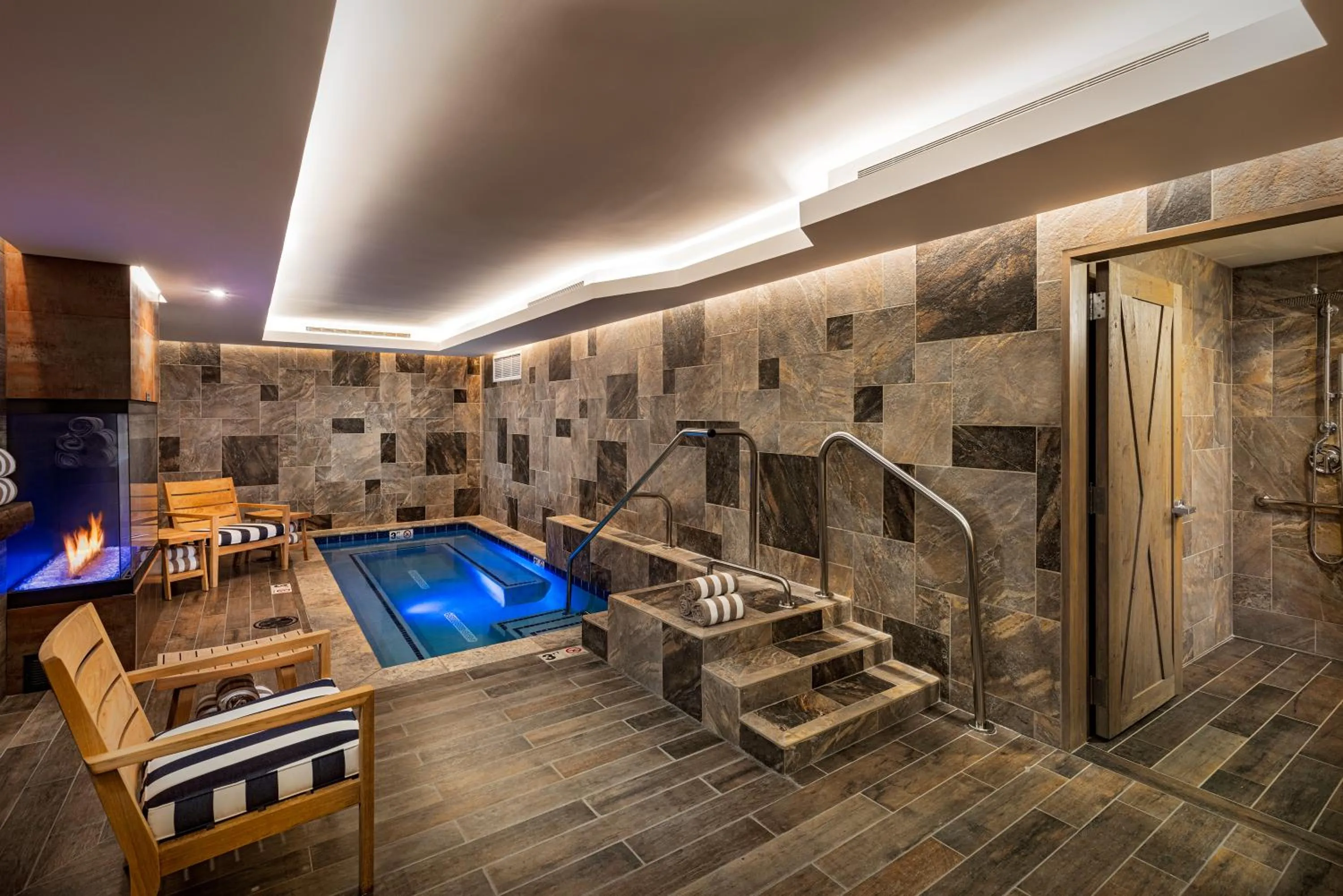 Hot Tub in Wyoming Inn of Jackson Hole