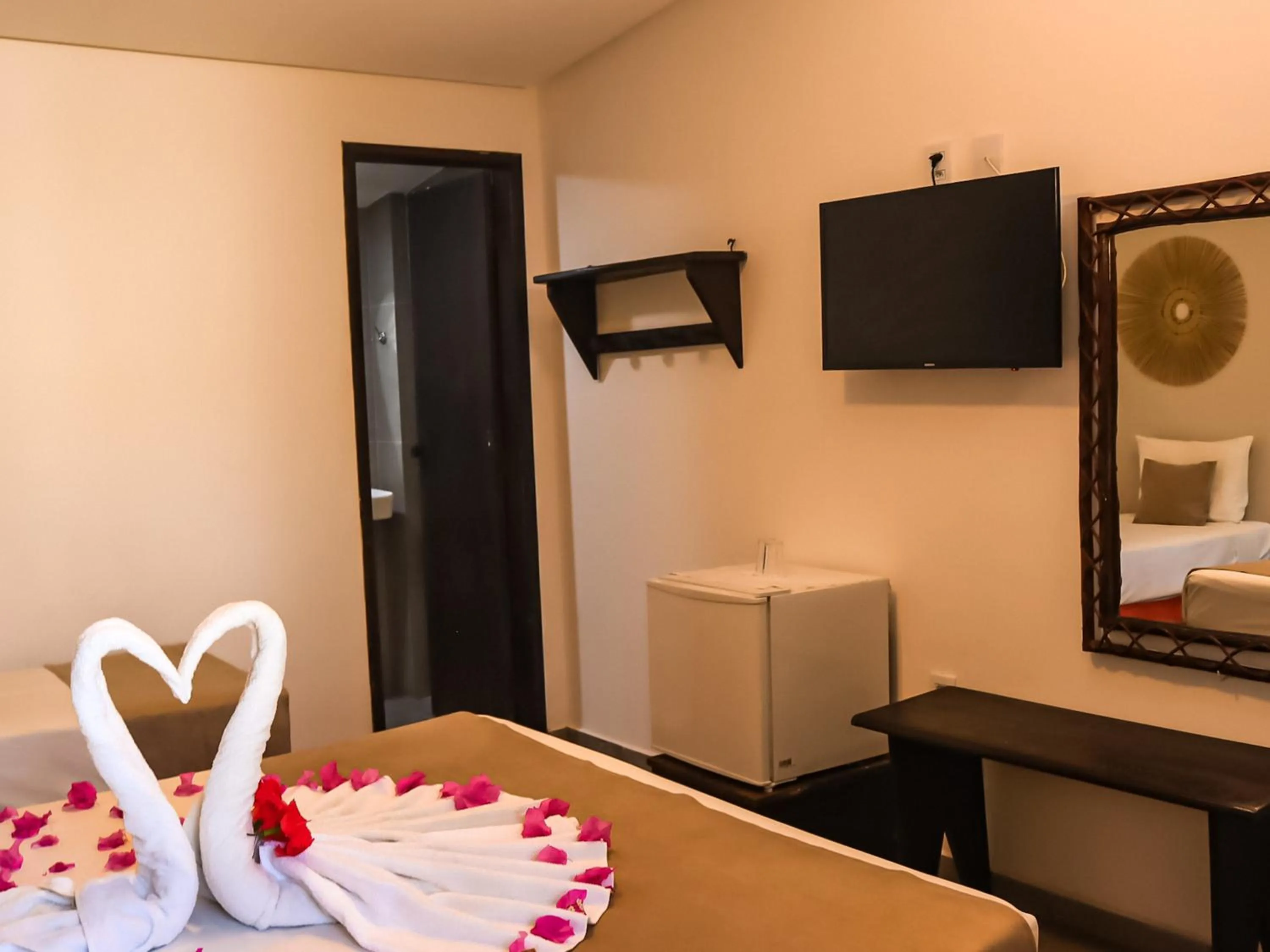 TV and multimedia in Pousada dos Coqueiros