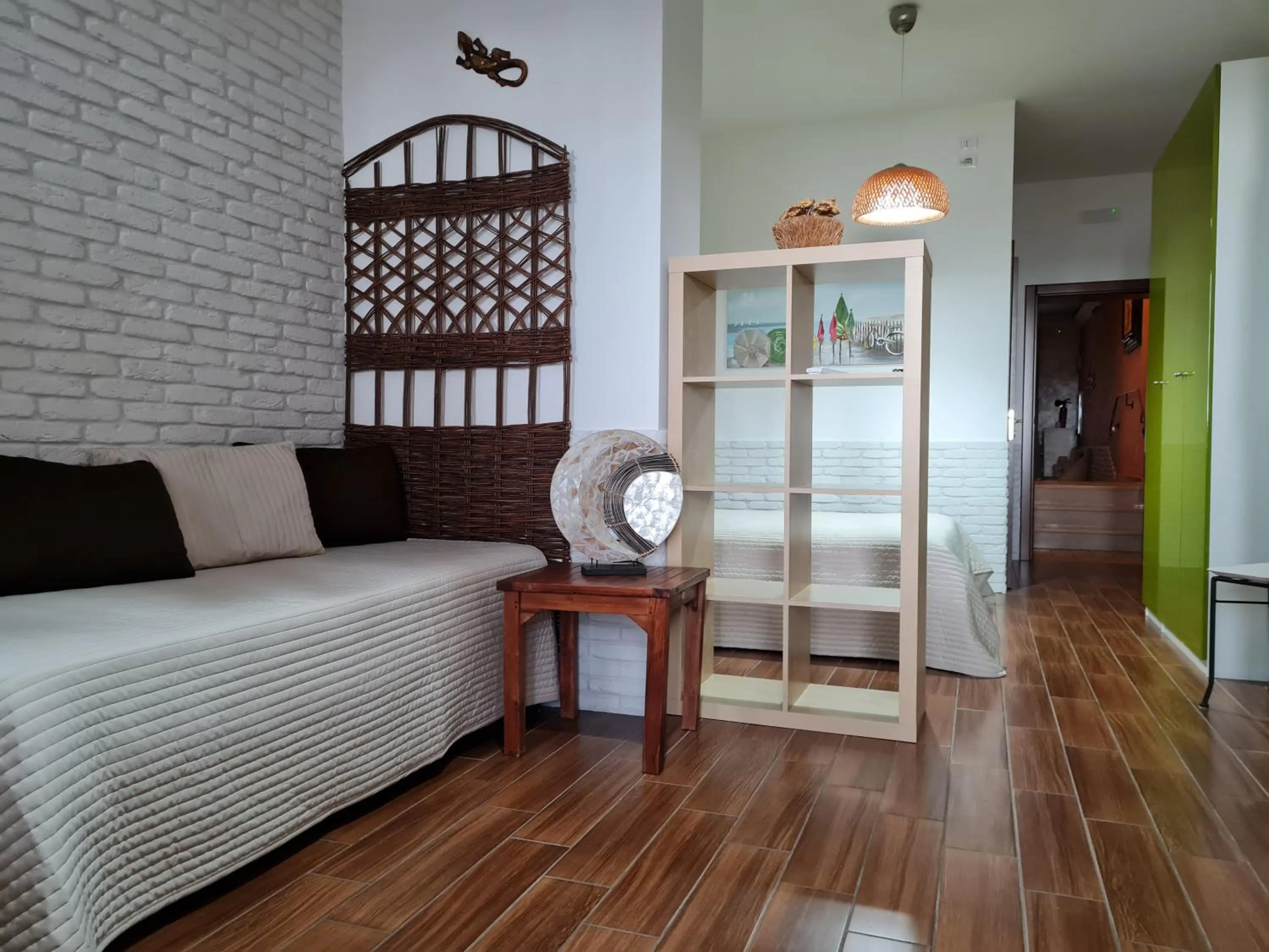 Photo of the whole room in L'ISOLA AeR B&B