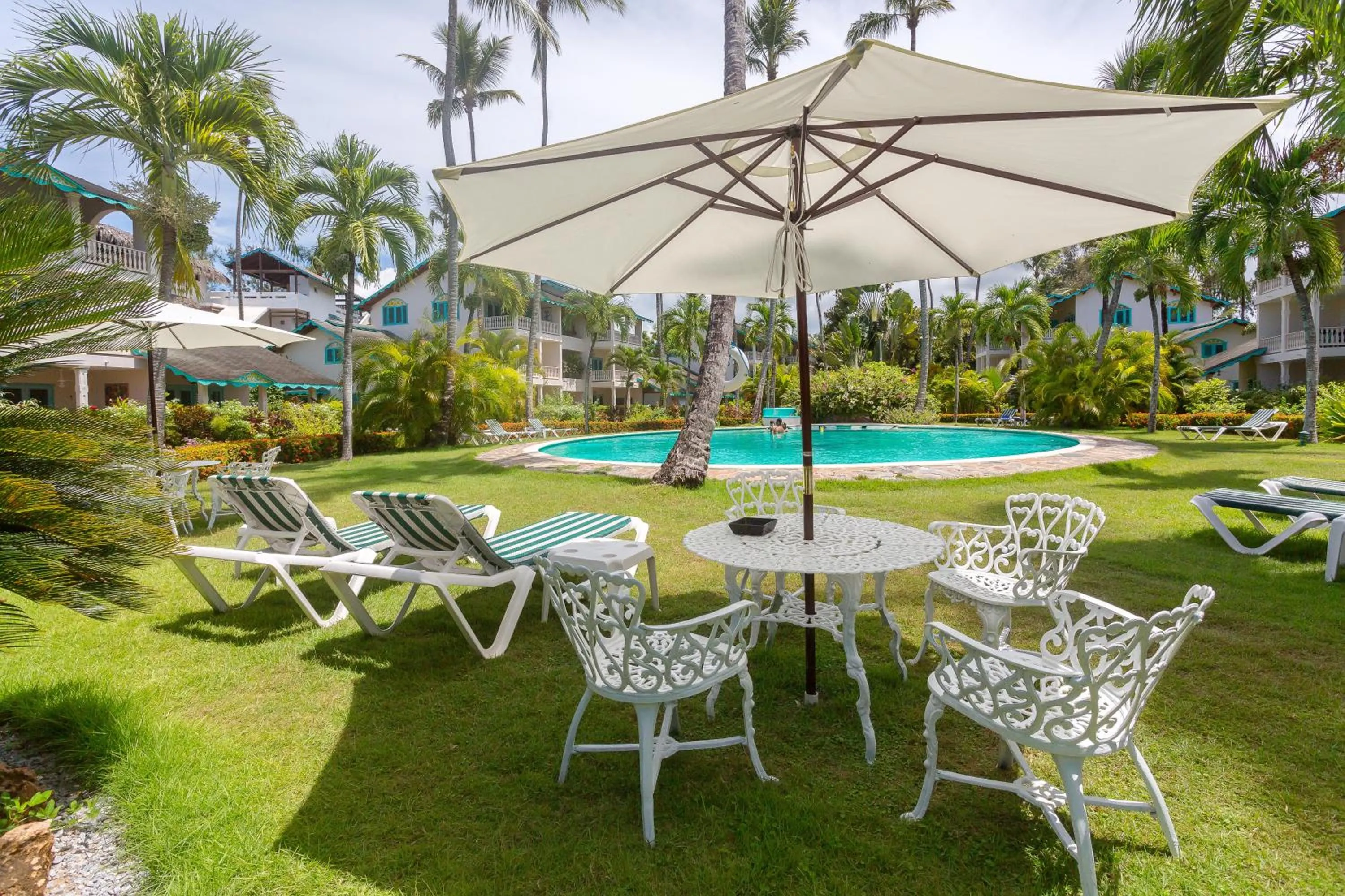 Patio in Hotel Playa Colibri