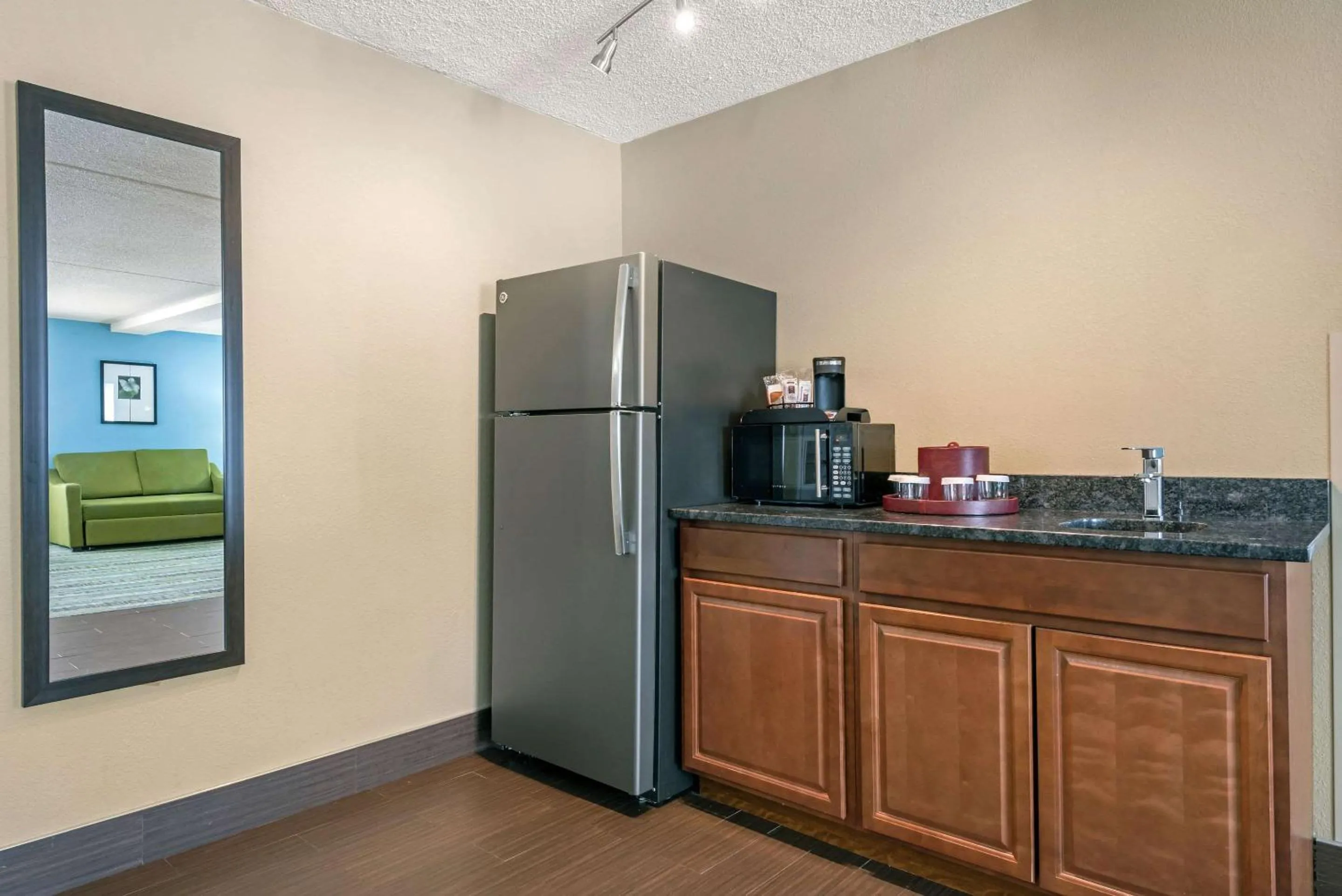 Photo of the whole room in Clarion Hotel Conference Center Lexington North