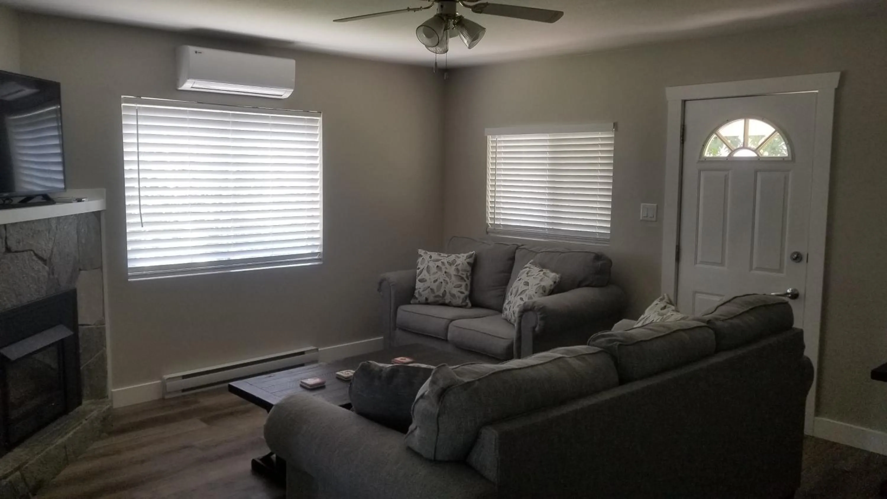 Living room in Sandy Beach Suites