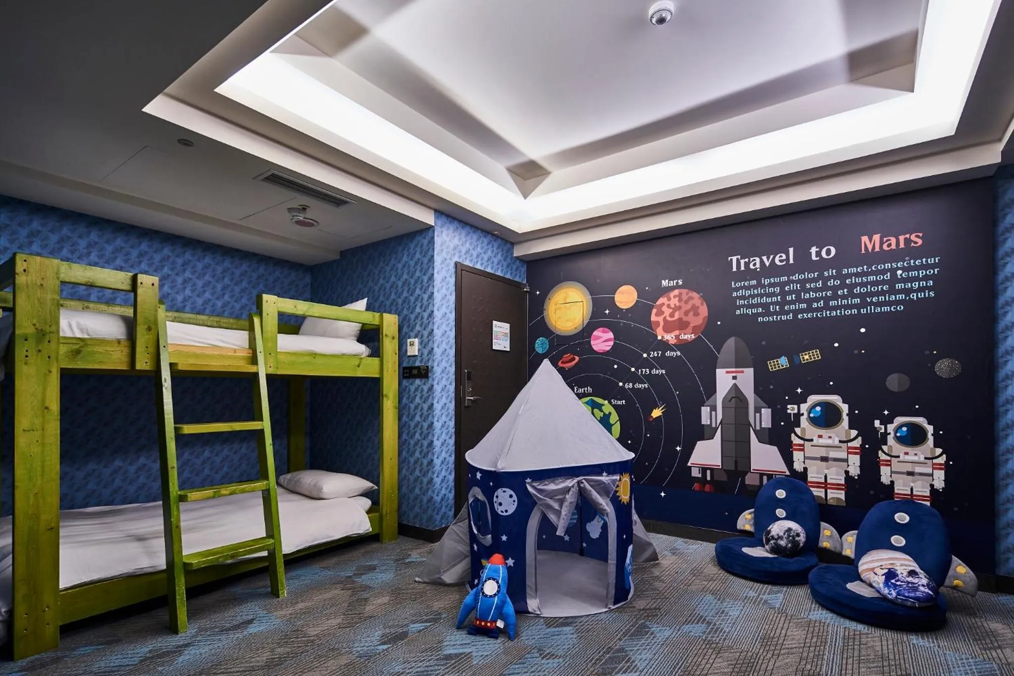 Decorative detail, Bed in Kung Shang Design Hotel