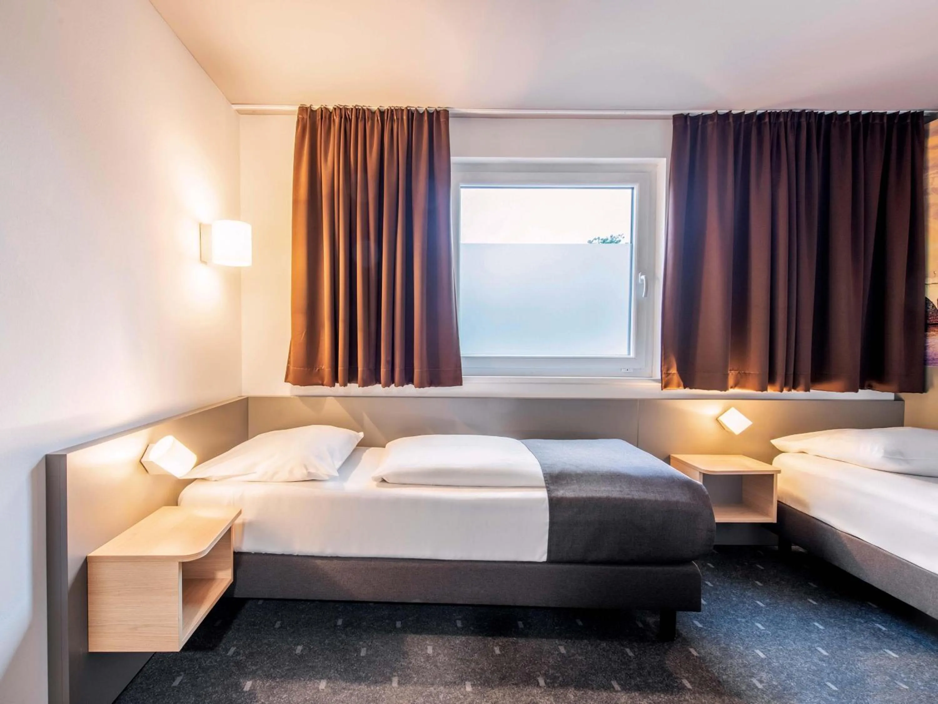 Photo of the whole room, Bed in B&B Hotel Regensburg-City