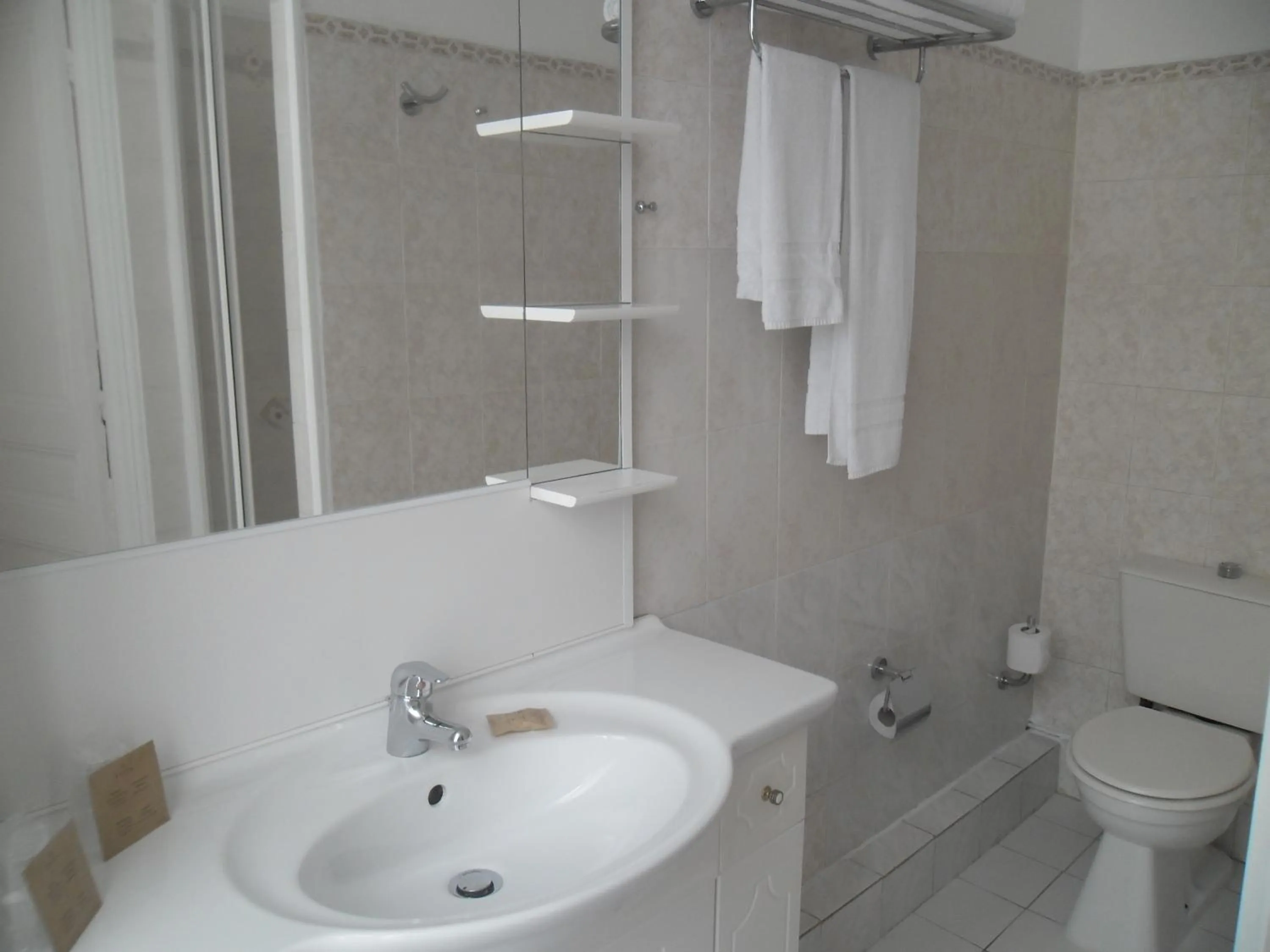 Bathroom in Villa Eden