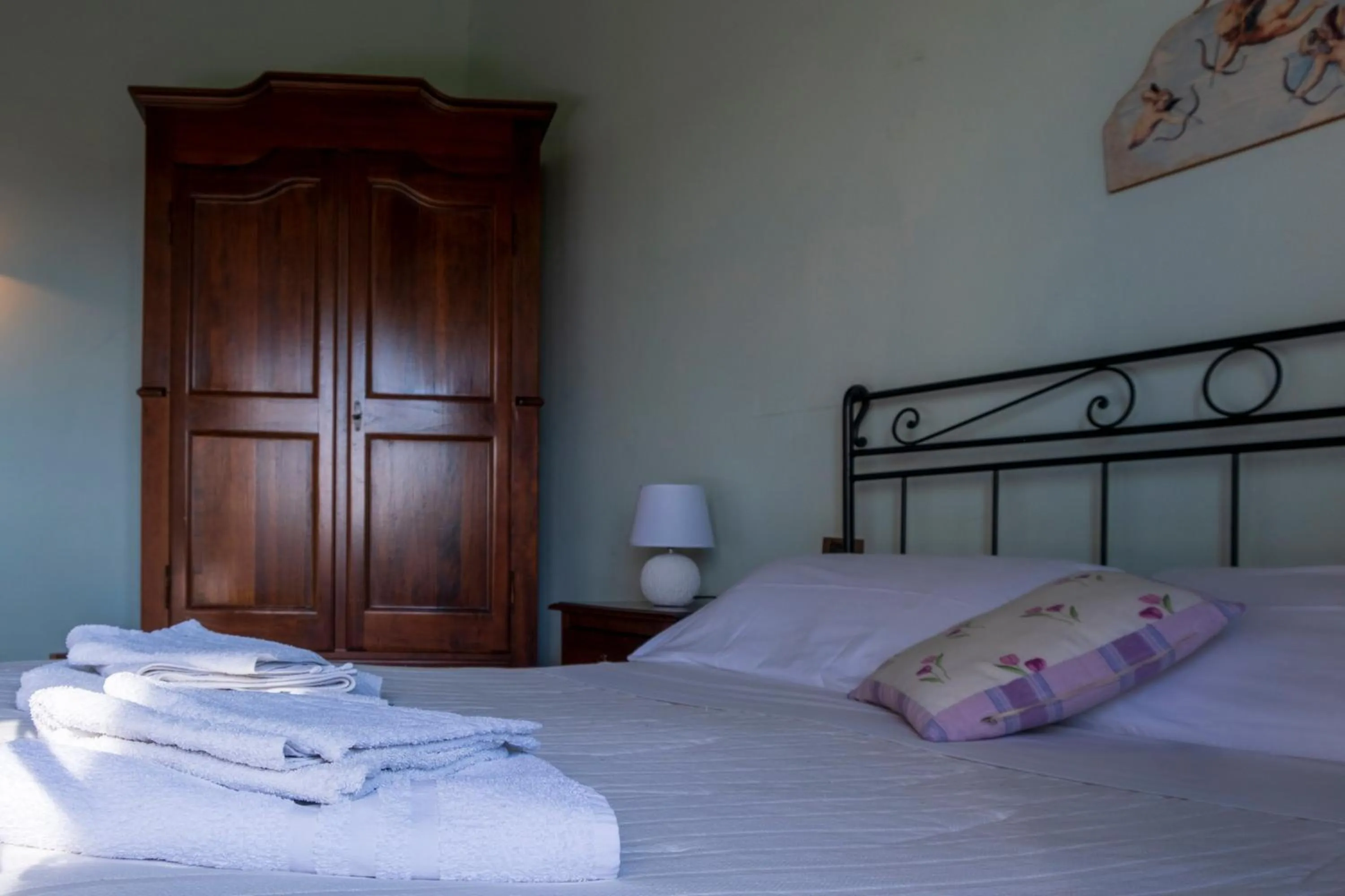 Bed in Cardinal Girolamo