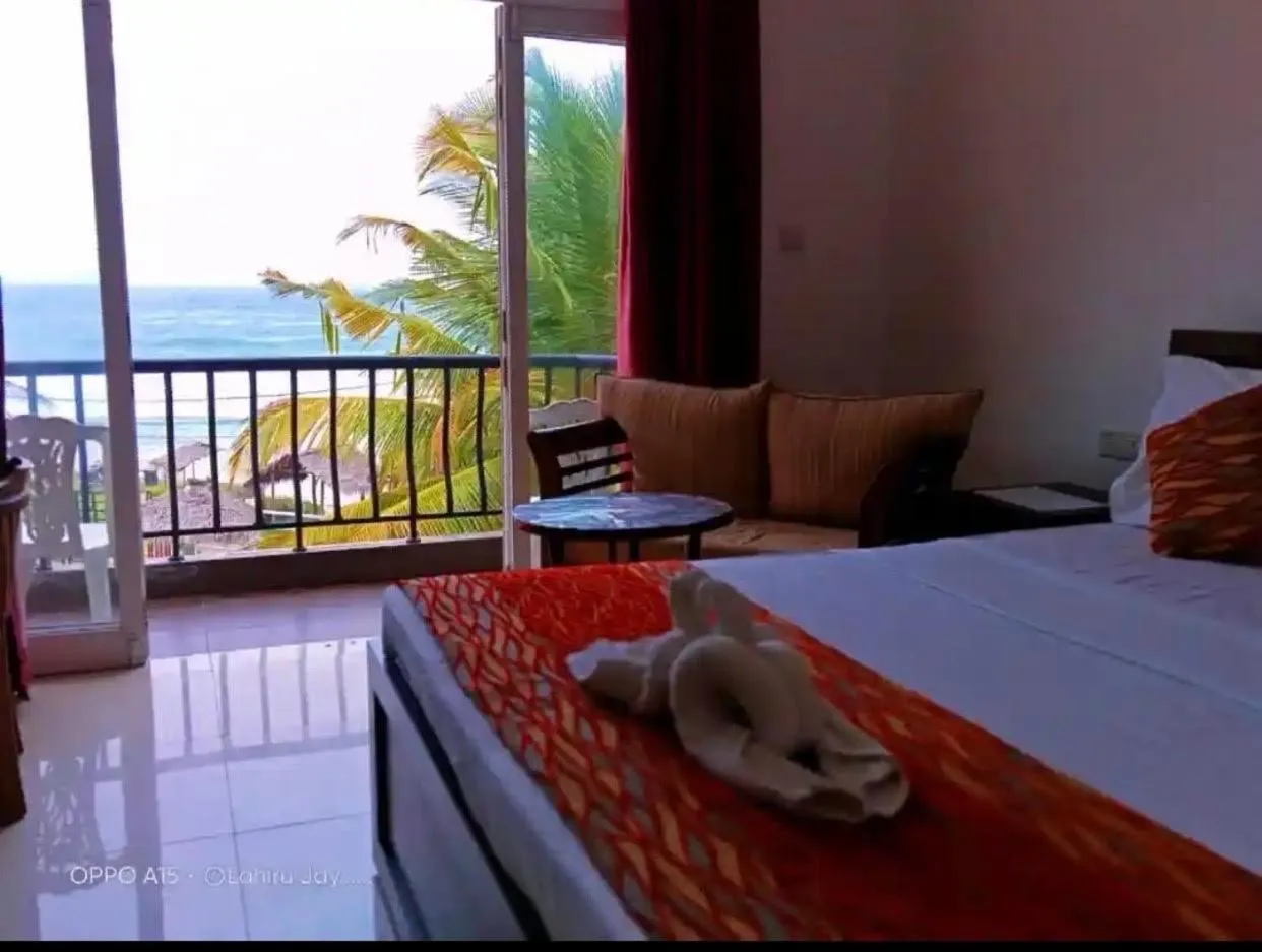 Bed in Crystal Resort Dickwella